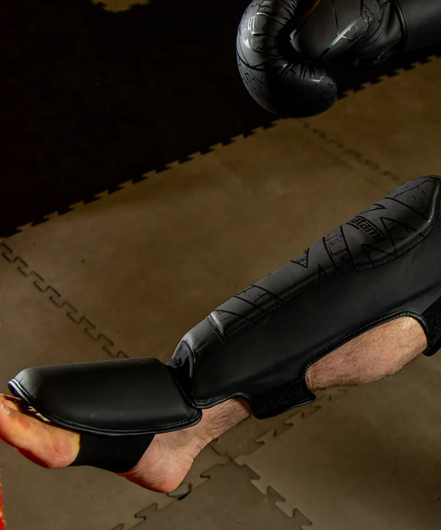 Protège-tibias tatami Fightwear Obsidian - Noir - Image 8