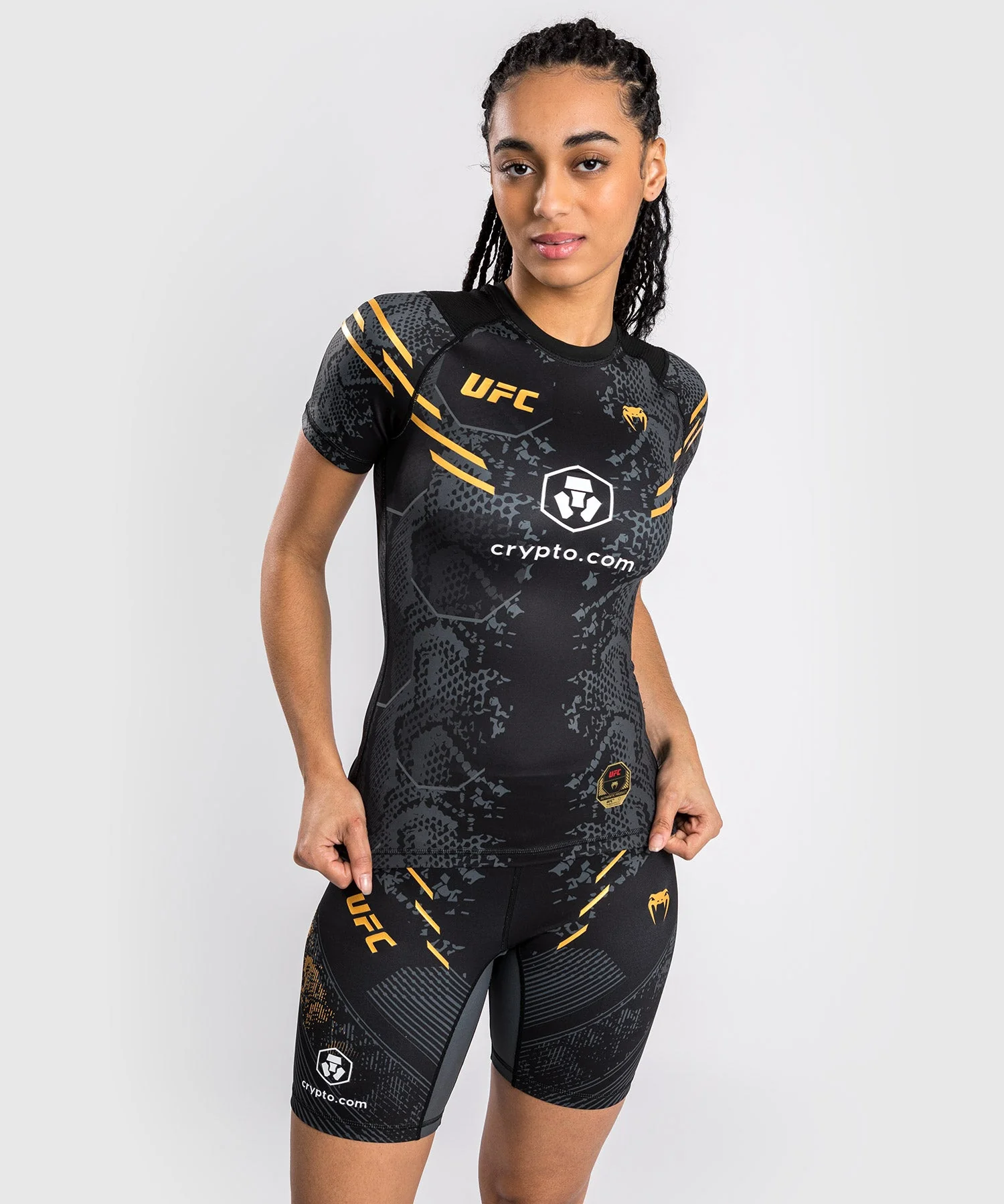Rashguard à manches courtes pour Femmes UFC Adrenaline by Venum Authentic Fight Night - Champion - Image 2