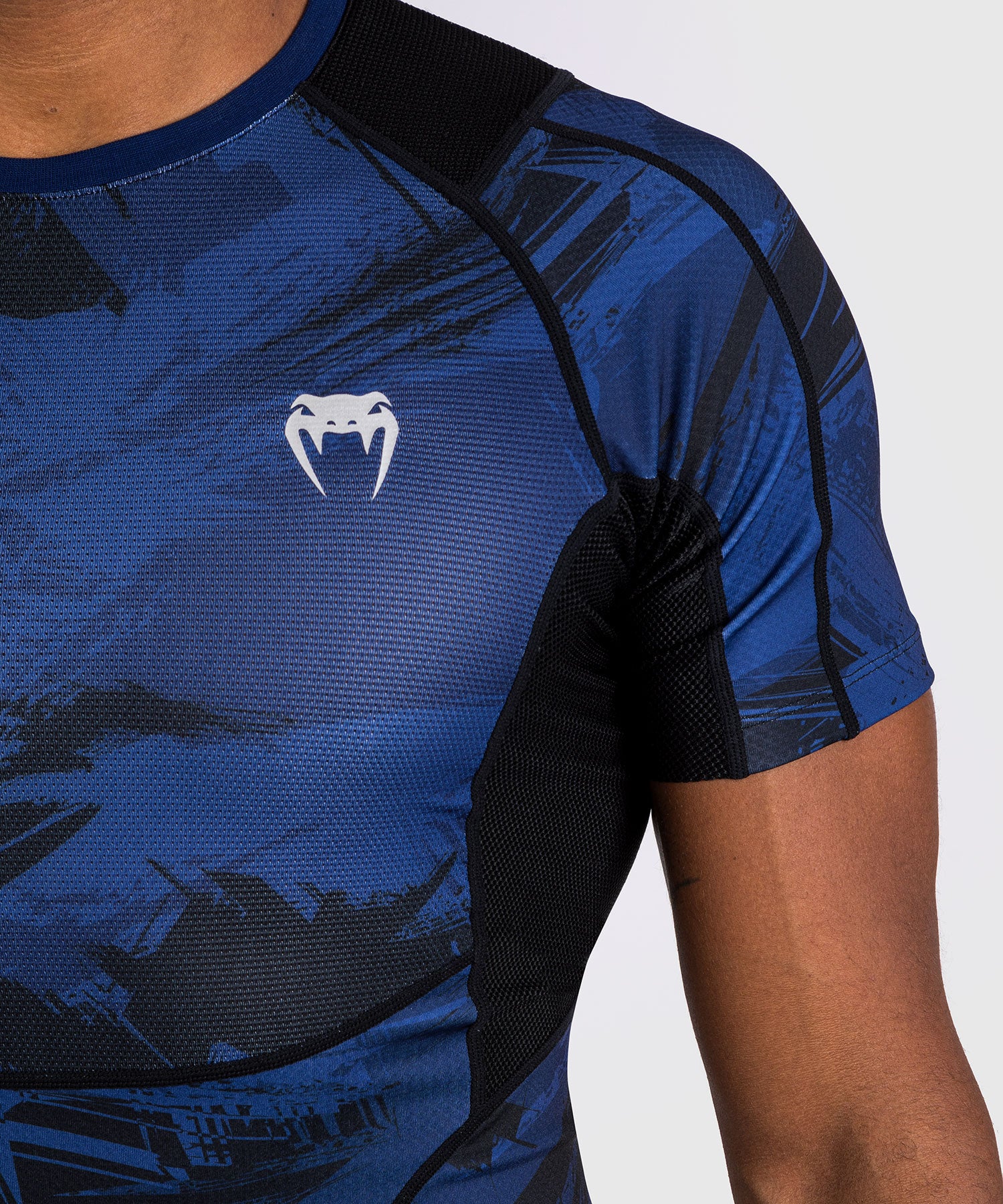 Rashguard à manches courtes Venum Electron 3.0 - Bleu marine - Image 5