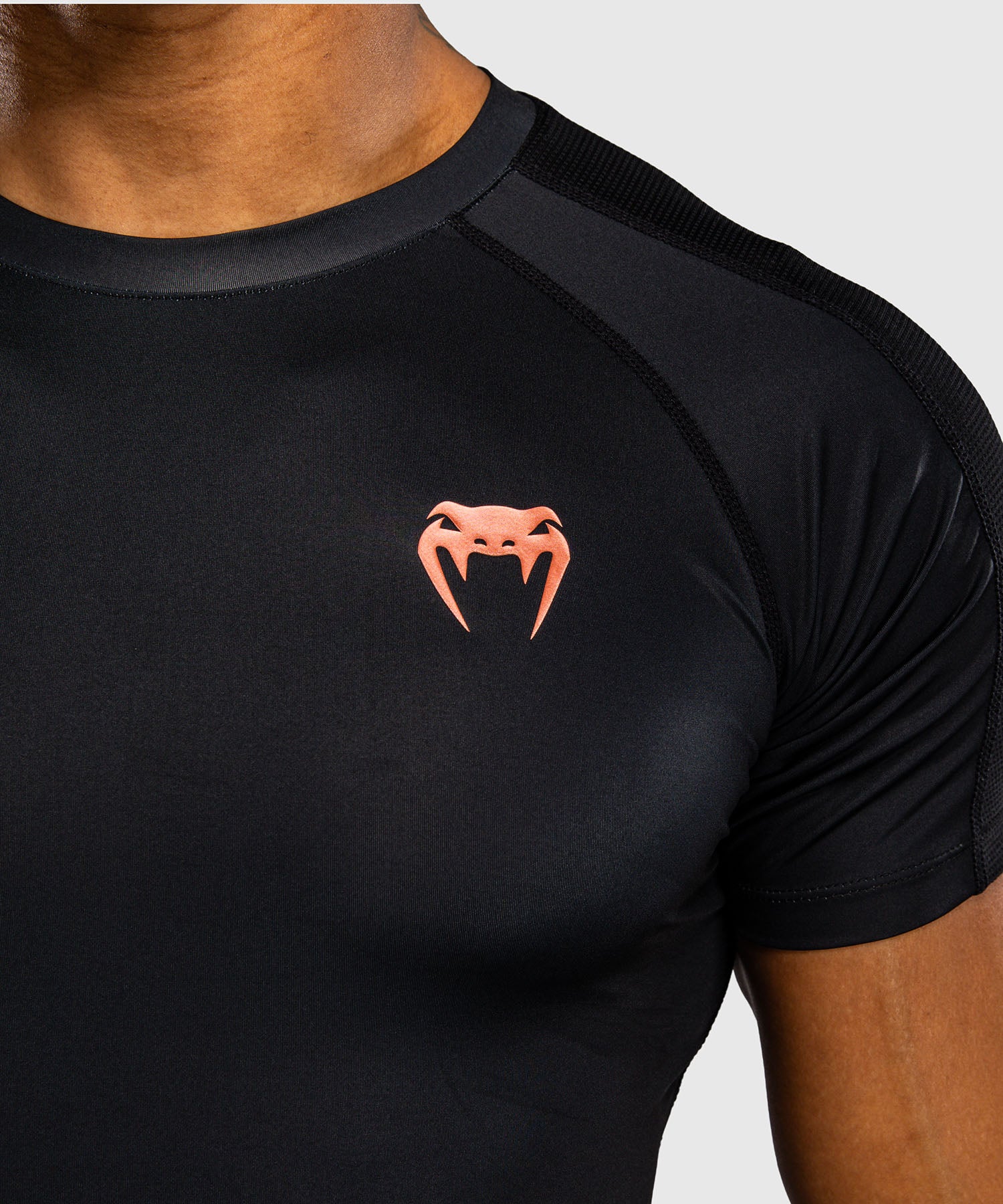 Rashguard à Manches Courtes Venum Thunder Dragon – Noir/Gris/Cuivre - Image 6