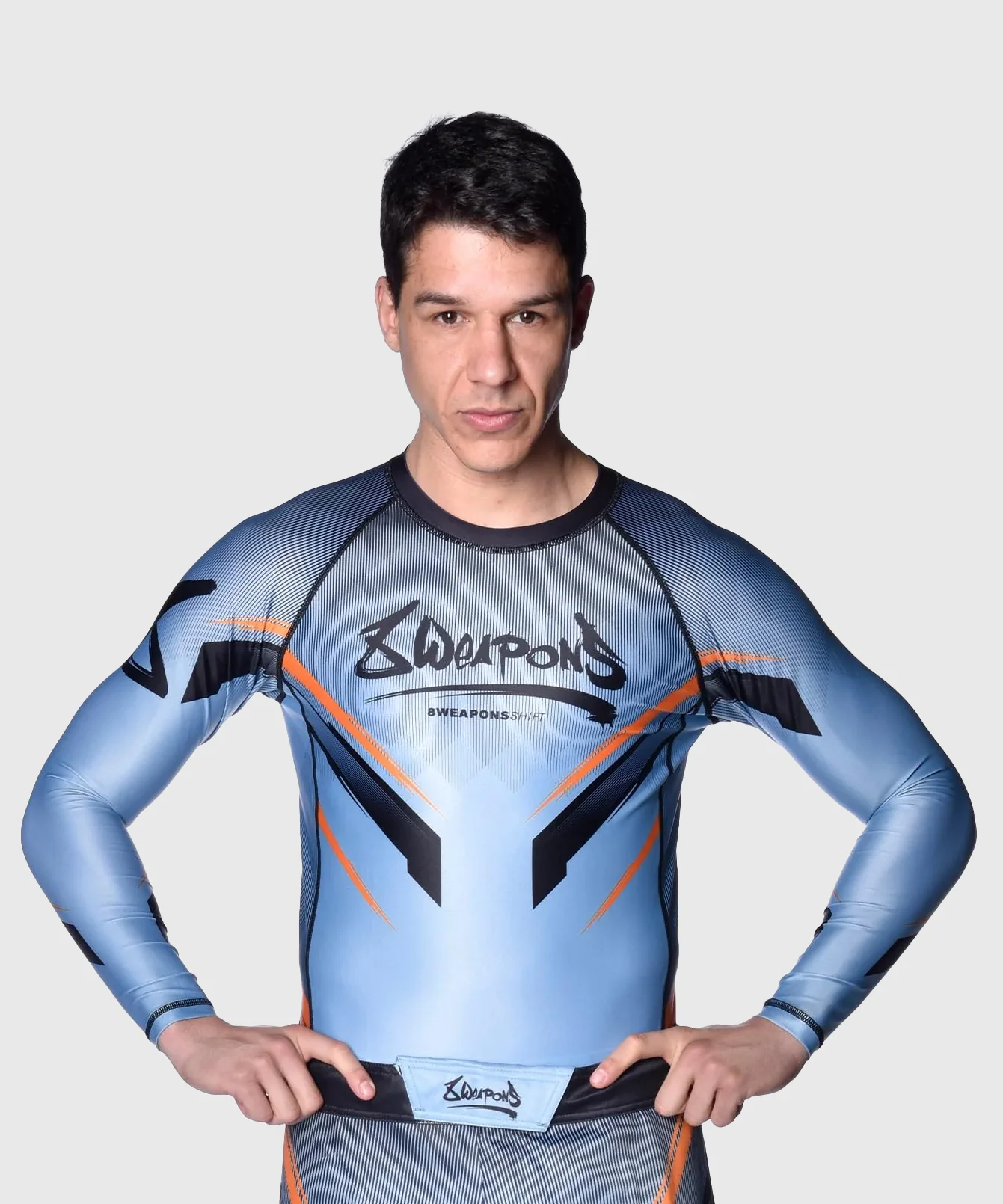 Rashguard À Manches Longues 8 Weapons Shift - Bleu/Noir/Orange - Image 3