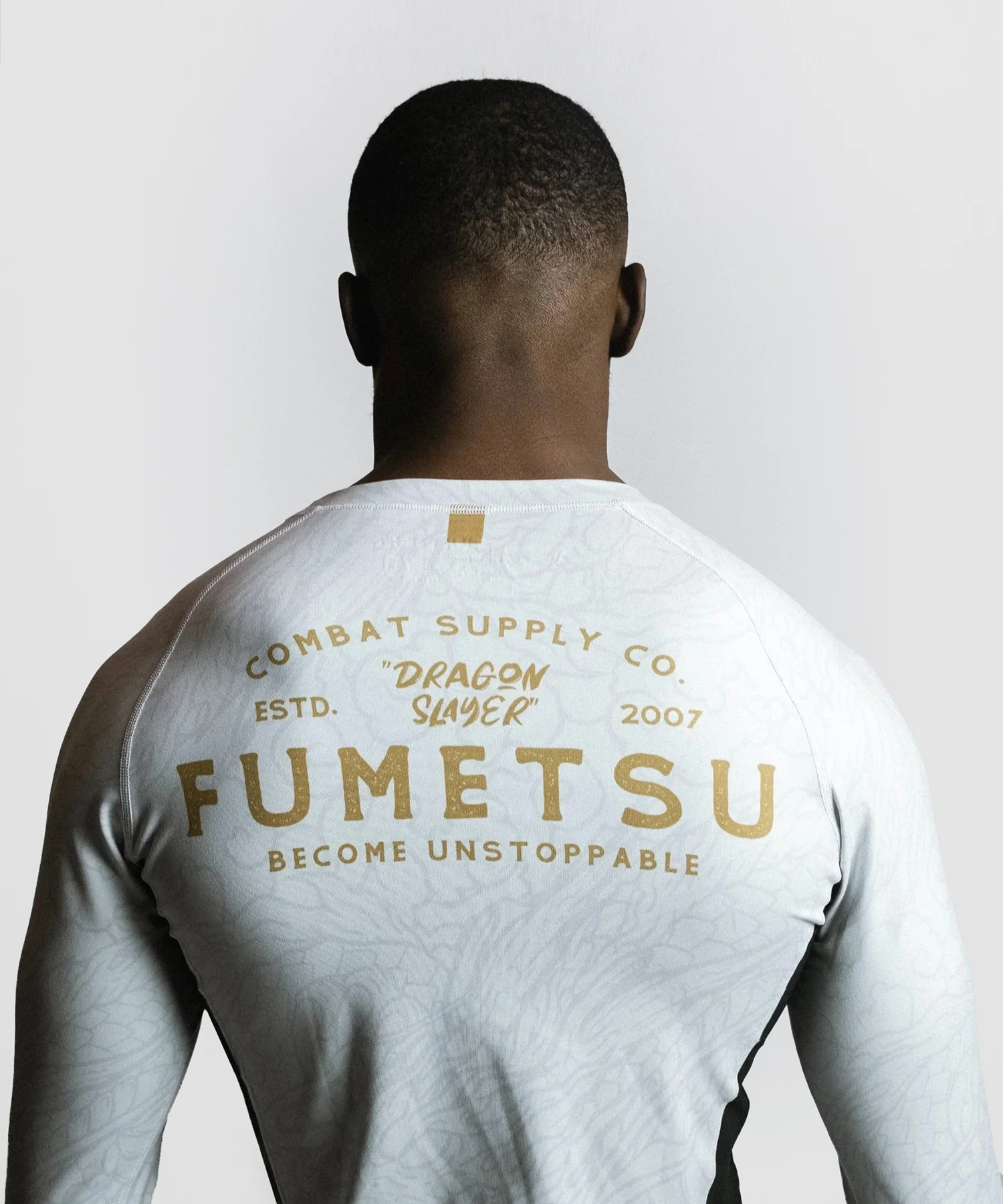 Rashguard À Manches Longues Fumetsu Dragon Slayer - Blanc/Or - Image 2