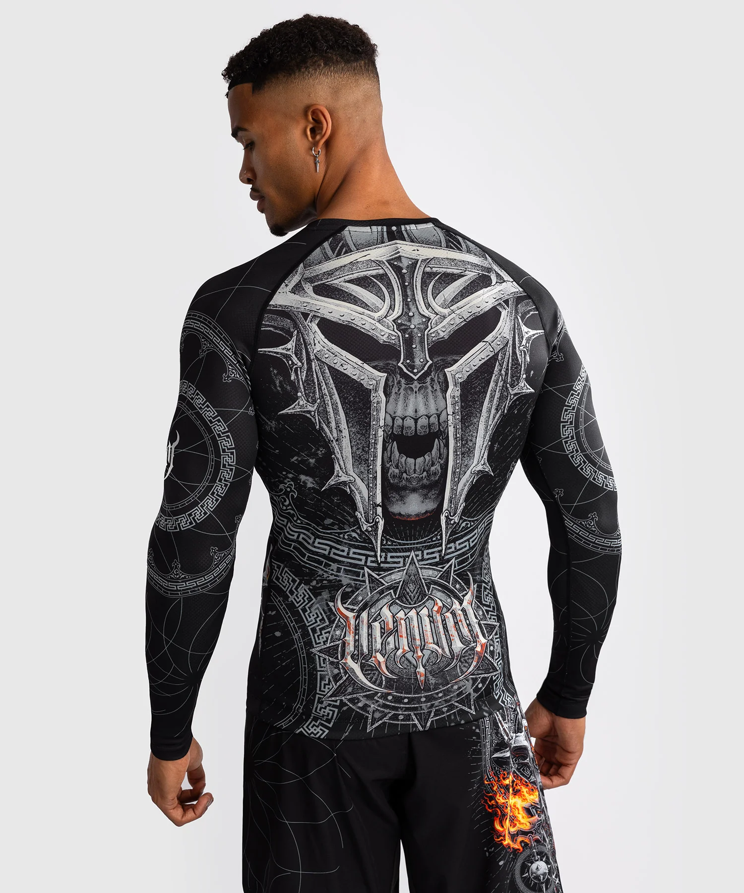 Rashguard à Manches Longues pour Hommes Venum Gladiator 5.0 - Noir/Argent - Image 2