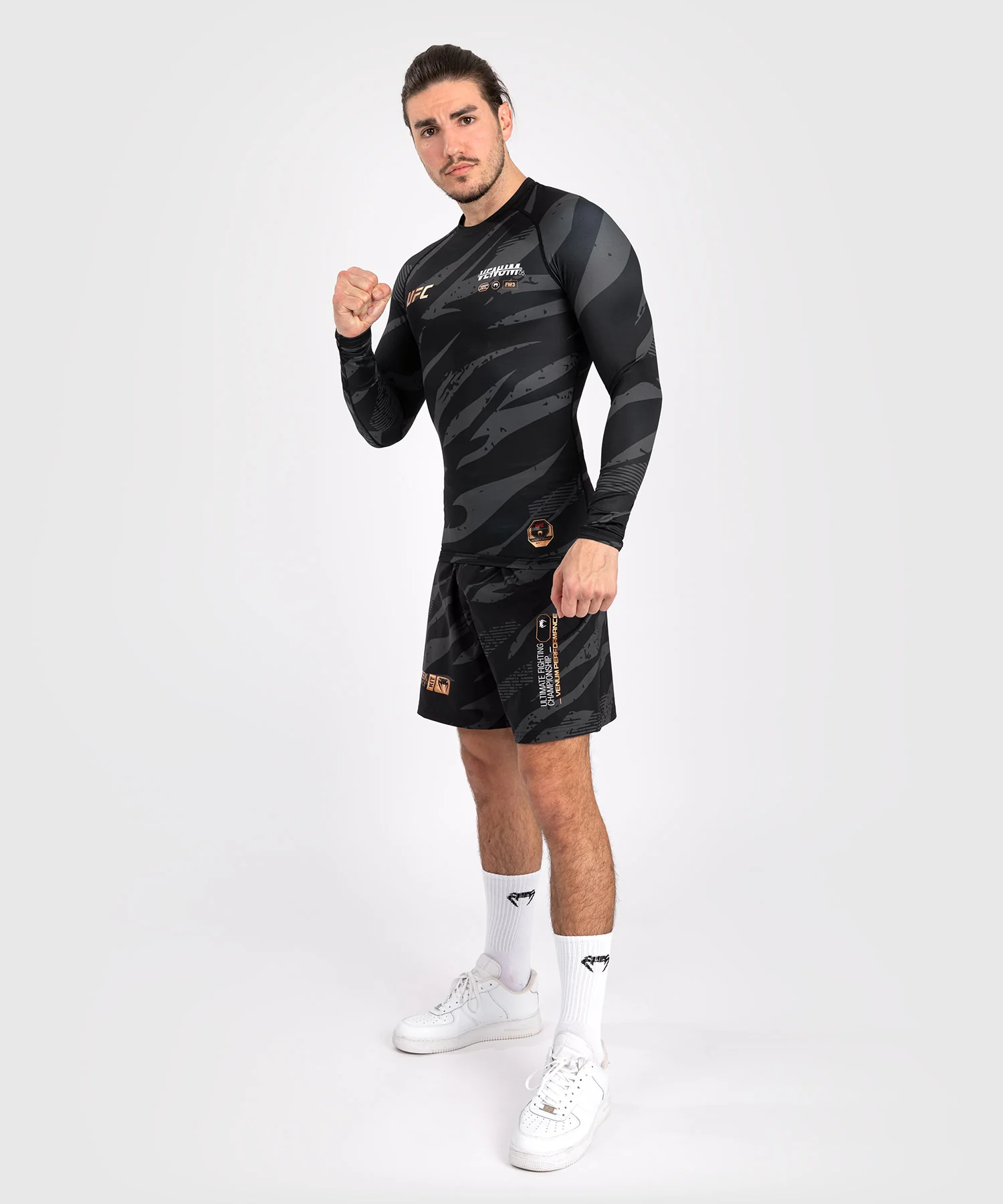 Rashguard À Manches Longues UFC Adrenaline by Venum Fight Week Performance - Urban Camo - Image 6