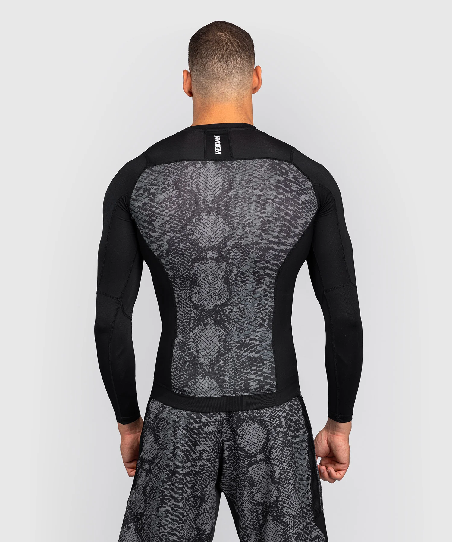 Rashguard à Manches Longues Venum G-Fit Scales – Noir/Gris Charbon - Image 3