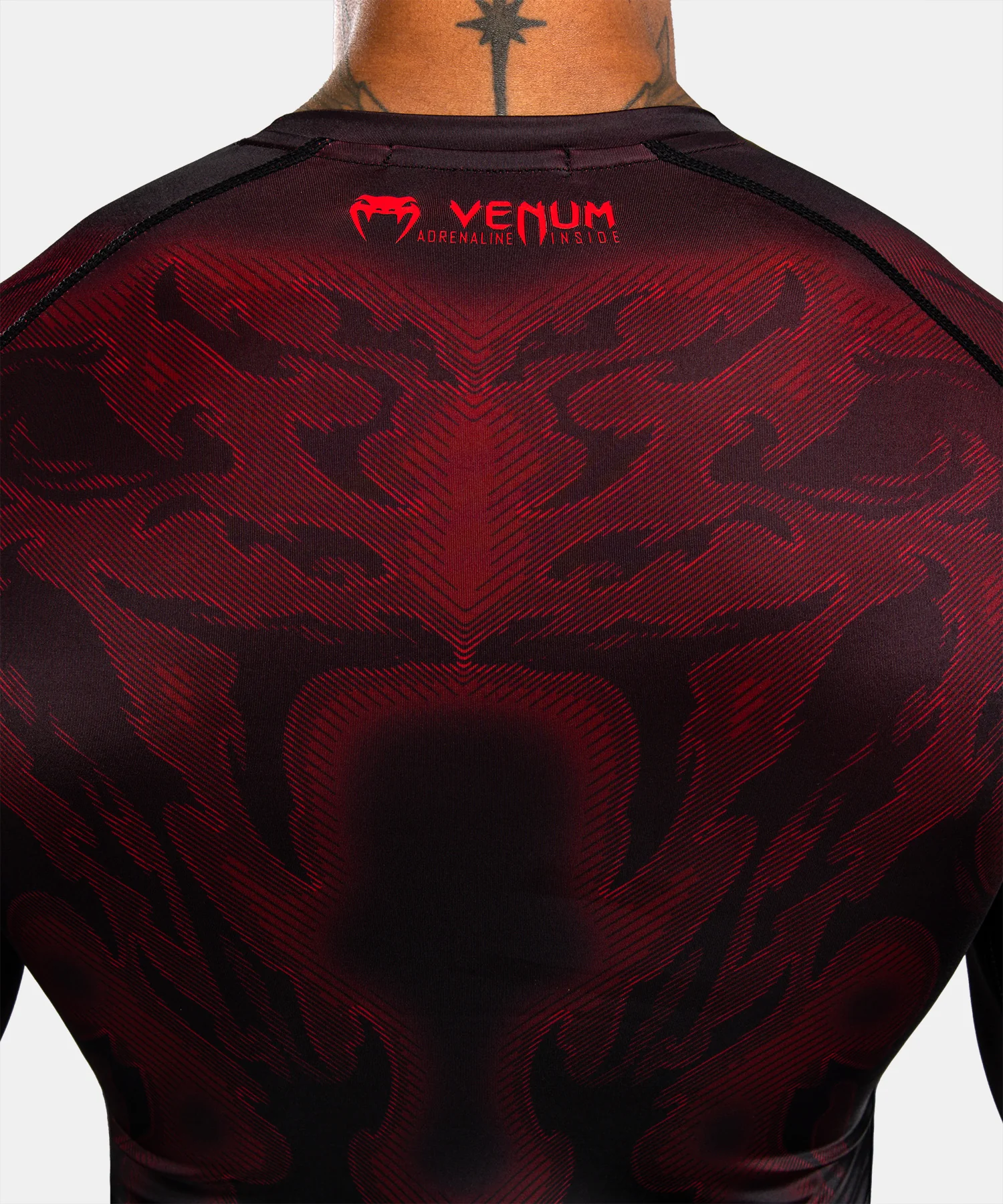 Rashguard à Manches Longues Venum Spectre – Noir/Rouge - Image 7