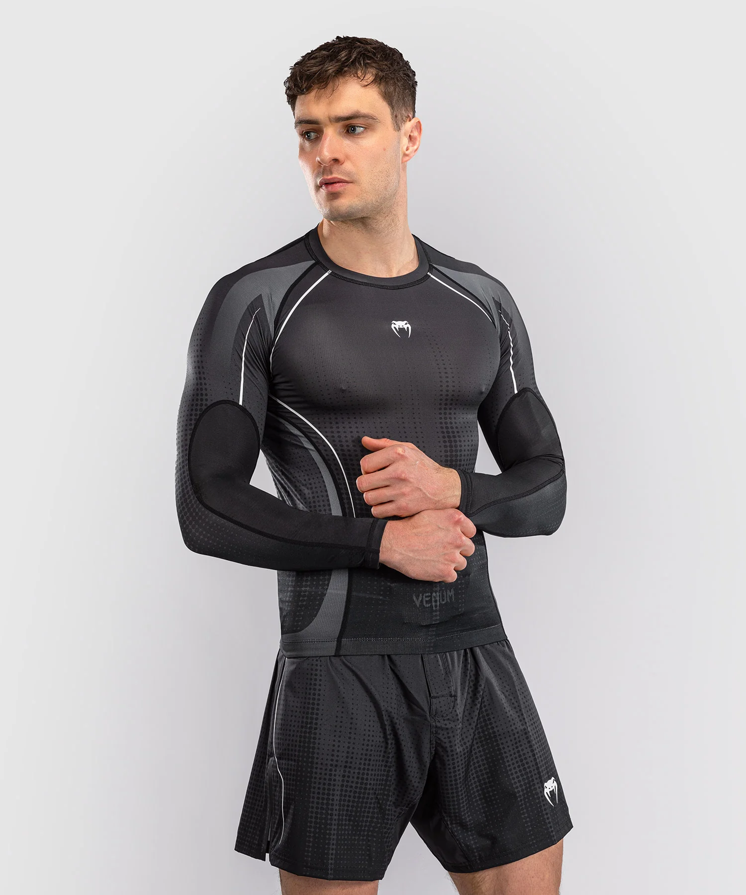 Rashguard à Manches Longues Venum Stealth – Noir/Blanc - Image 2