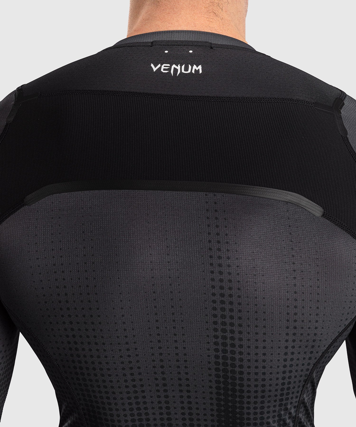 Rashguard à Manches Longues Venum Stealth – Noir/Blanc - Image 6