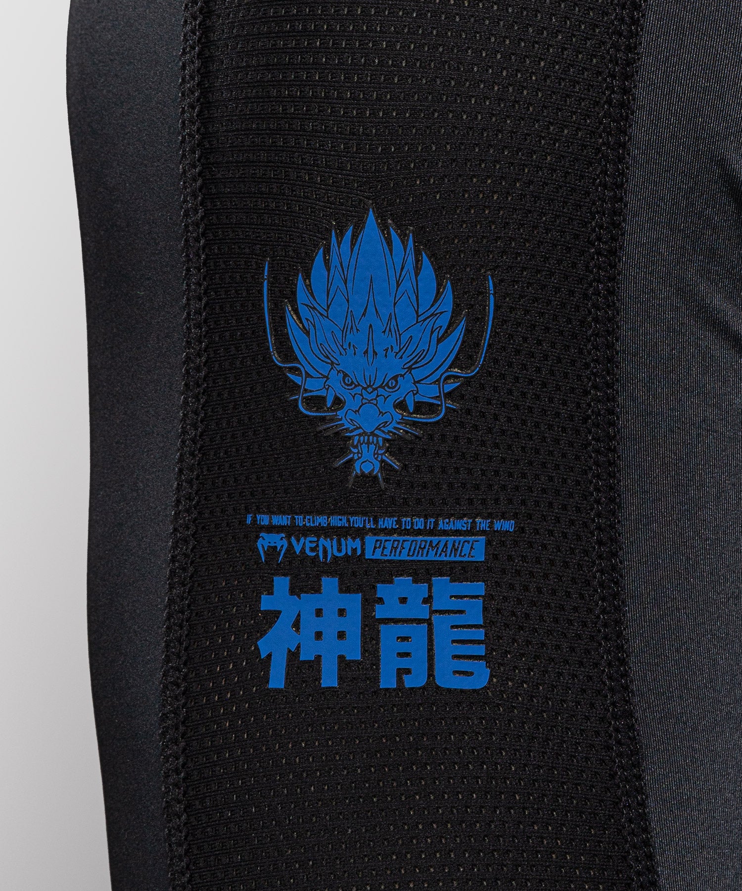 Rashguard à Manches Longues Venum Thunder Dragon – Noir/Bleu Royal - Image 6