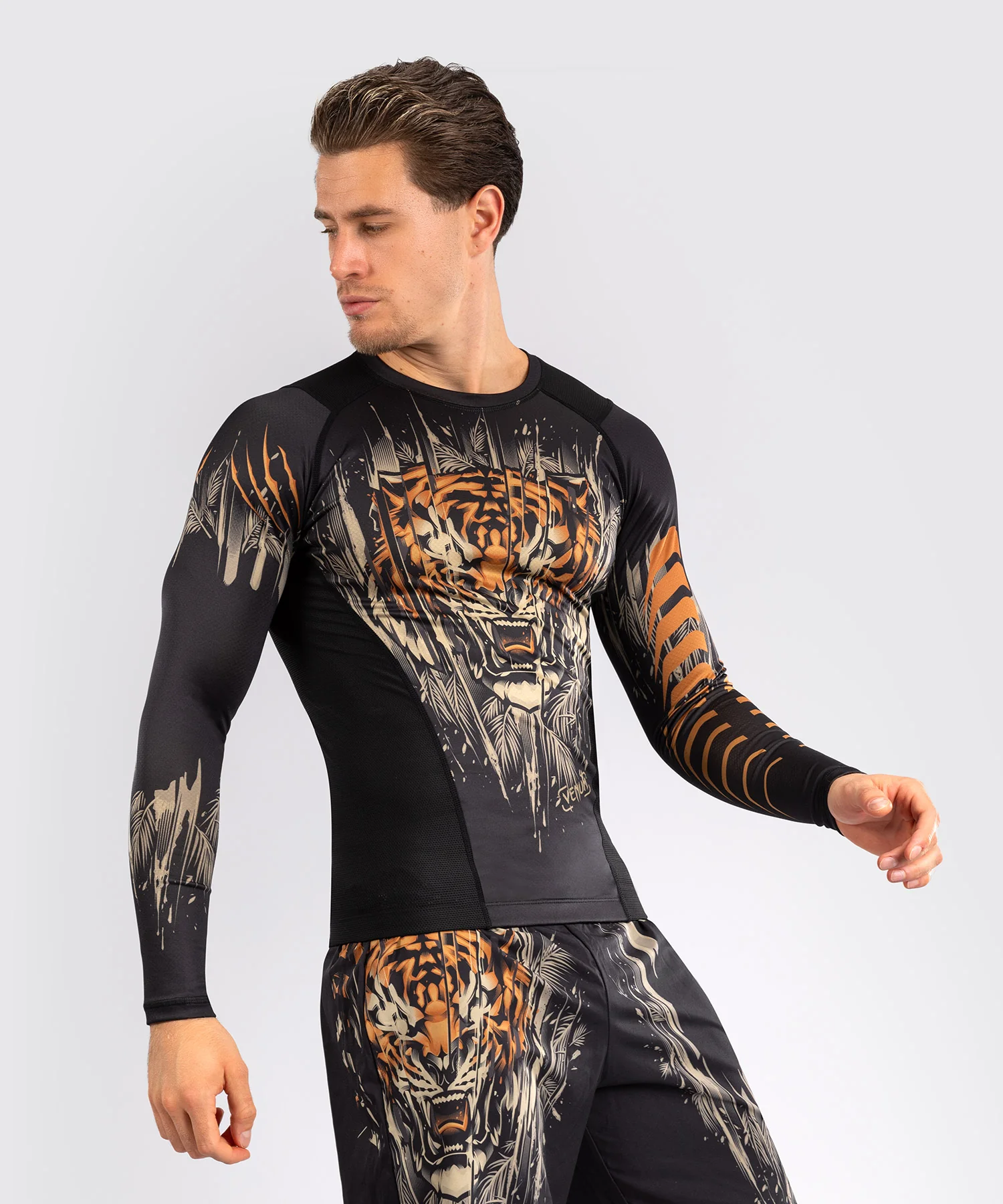 Rashguard à Manches Longues Venum Tiger pour Hommes - Noir/Orange Néon