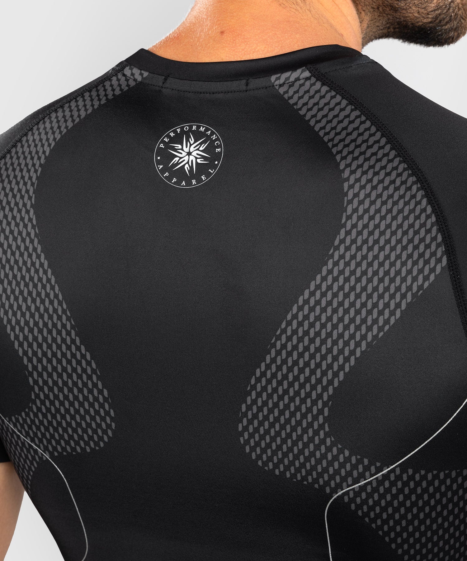 Rashguard Manches Courtes Venum Nexus – Noir/Argent - Image 7
