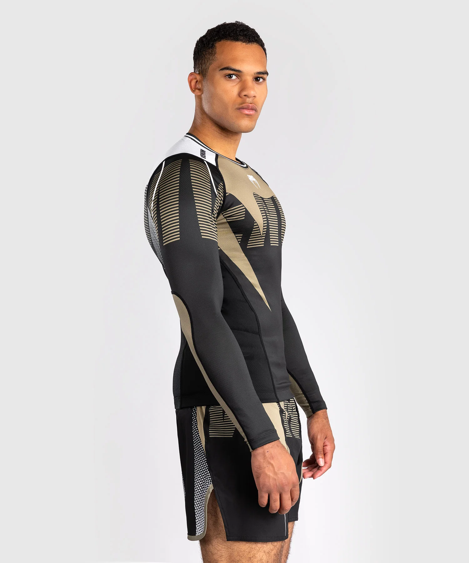 Rashguard Manches Longues Venum Adrenaline – Noir/Sable - Image 2