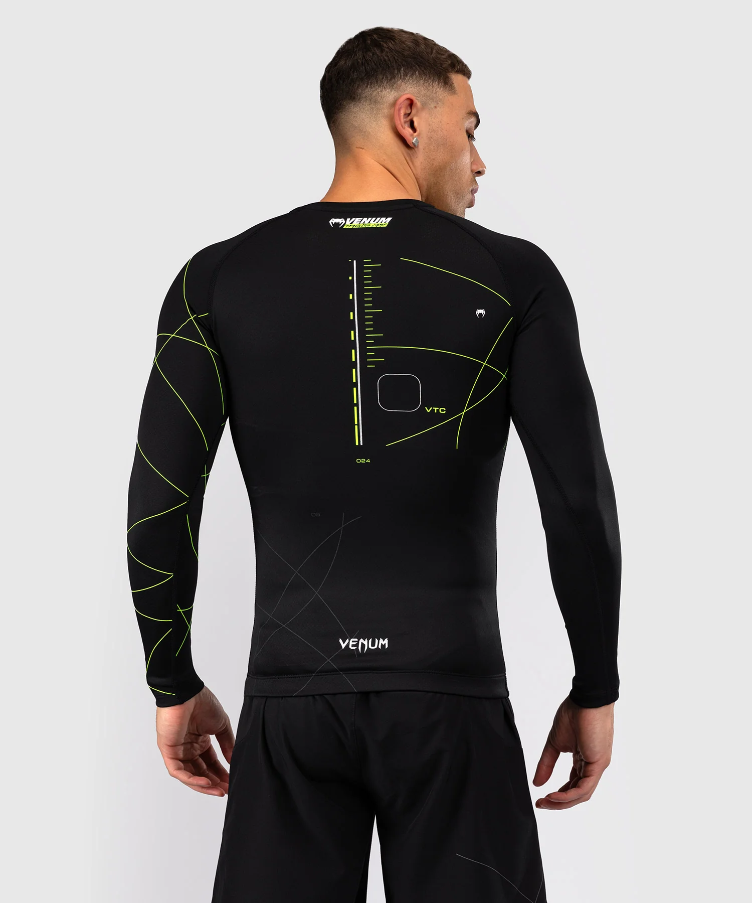Rashguard Manches Longues Venum Training Camp 4.0 - Noir/Vert fluo - Image 3