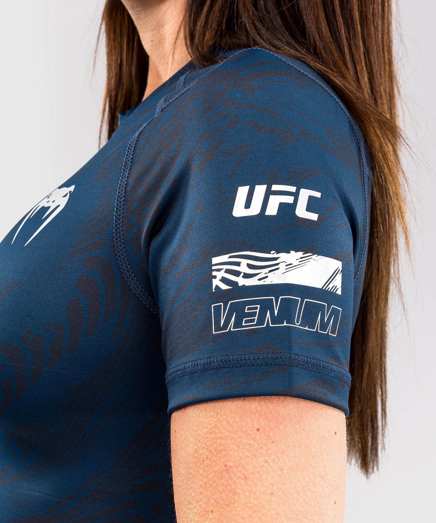 Rashguard Performance à Manches Courtes pour Femmes UFC Fusion by Venum Fight Week - Bleu Océanique - Image 6