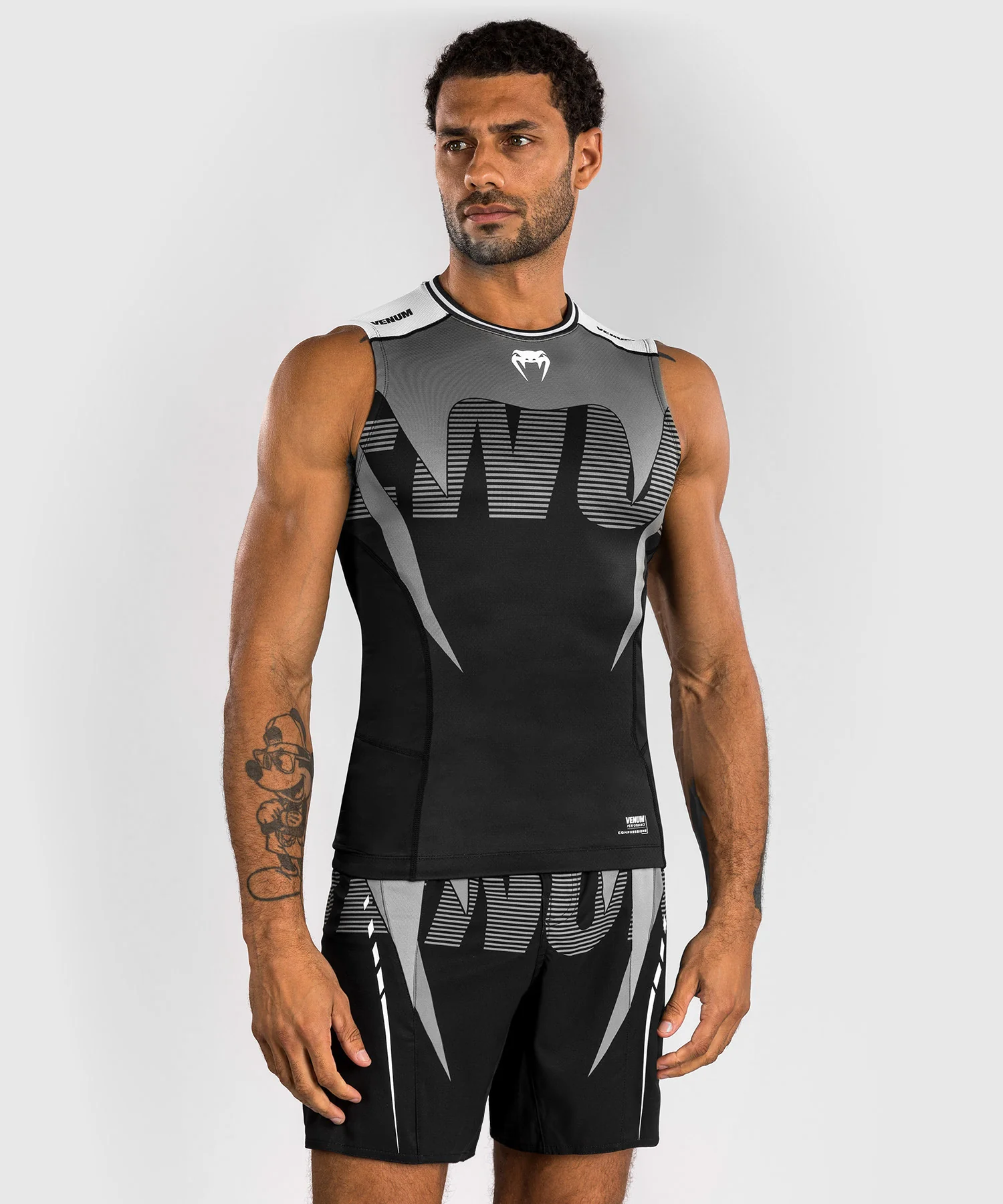 Rashguard Sans Manches Venum Adrenaline – Noir/Gris Argenté