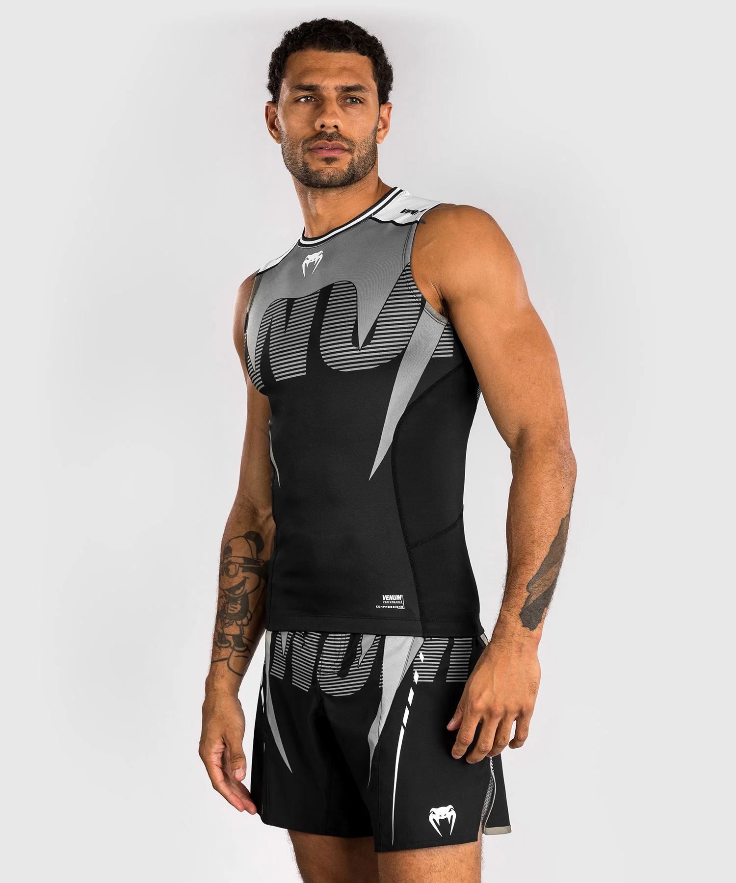Rashguard Sans Manches Venum Adrenaline – Noir/Gris Argenté - Image 2