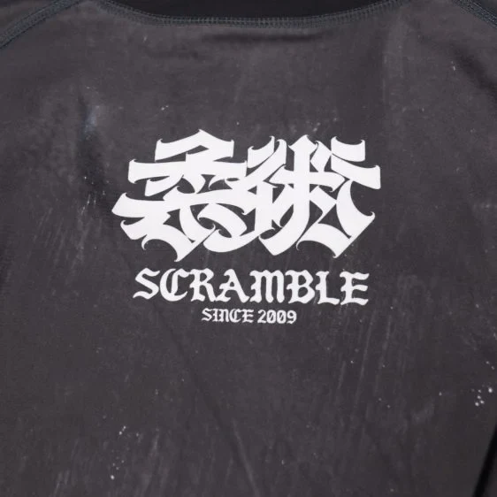 Rashguard Scramble Hanzi Gold - Noir - Image 6