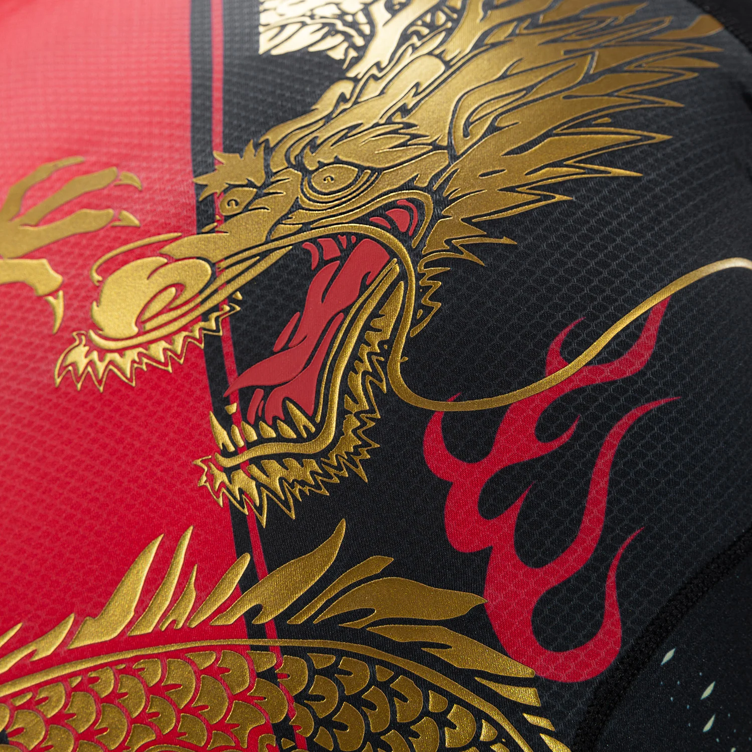 Rashguard Venum x TEKKEN 8 - Marshall Law - Noir/Rouge/Or - Image 4