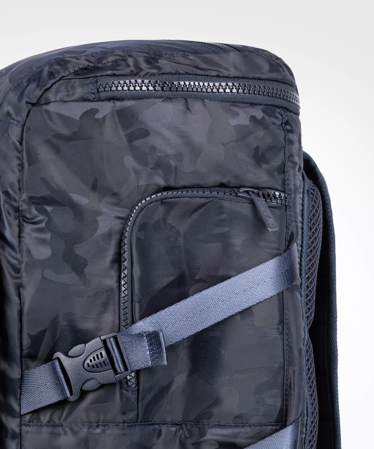 Sac à Dos Venum Challenger  Xtrem (50-63L) – Camo/Bleu - Image 10