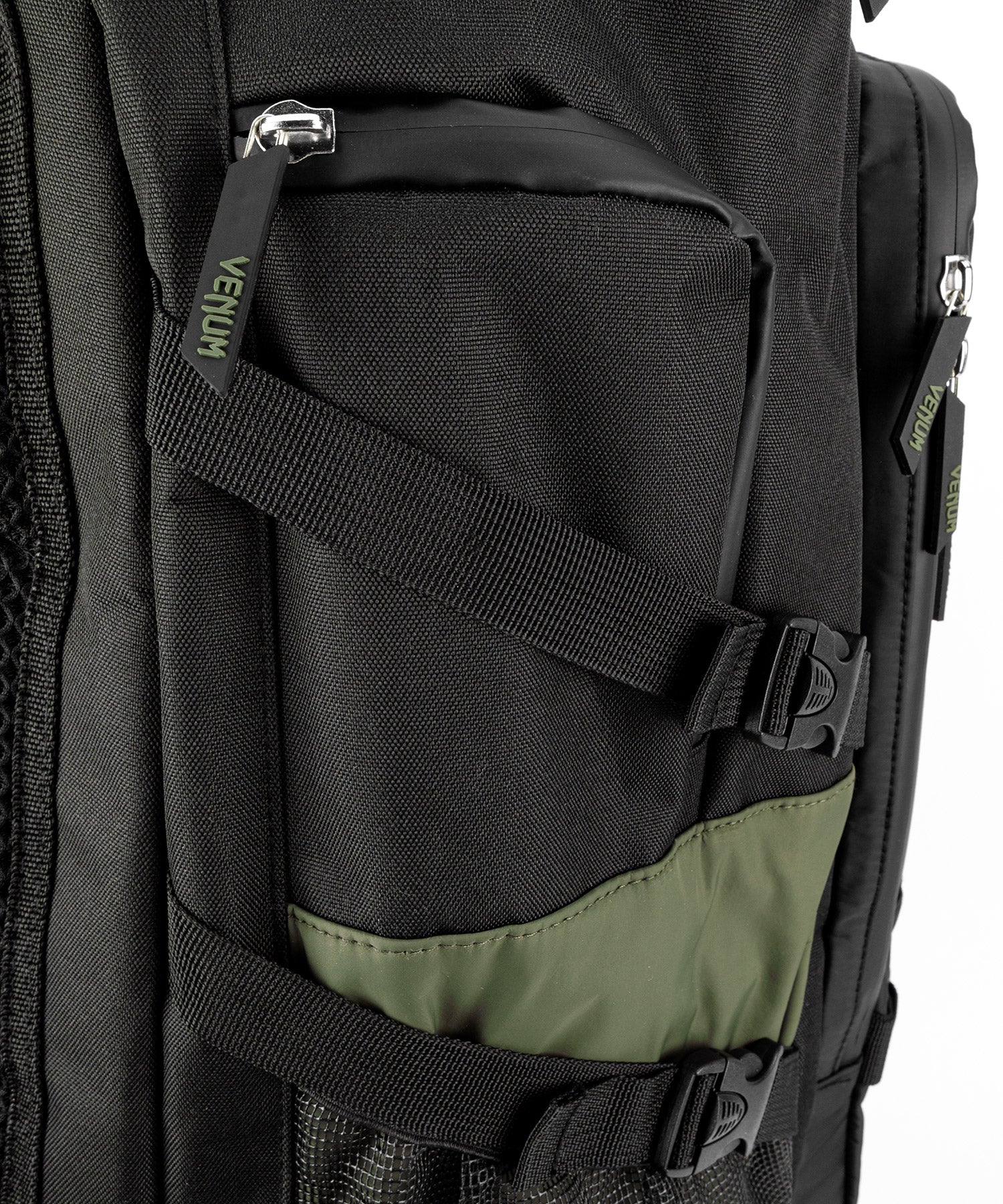 Sac à Dos Venum Challenger Xtrem Evo (50-63L) – Kaki/Noir - Image 5