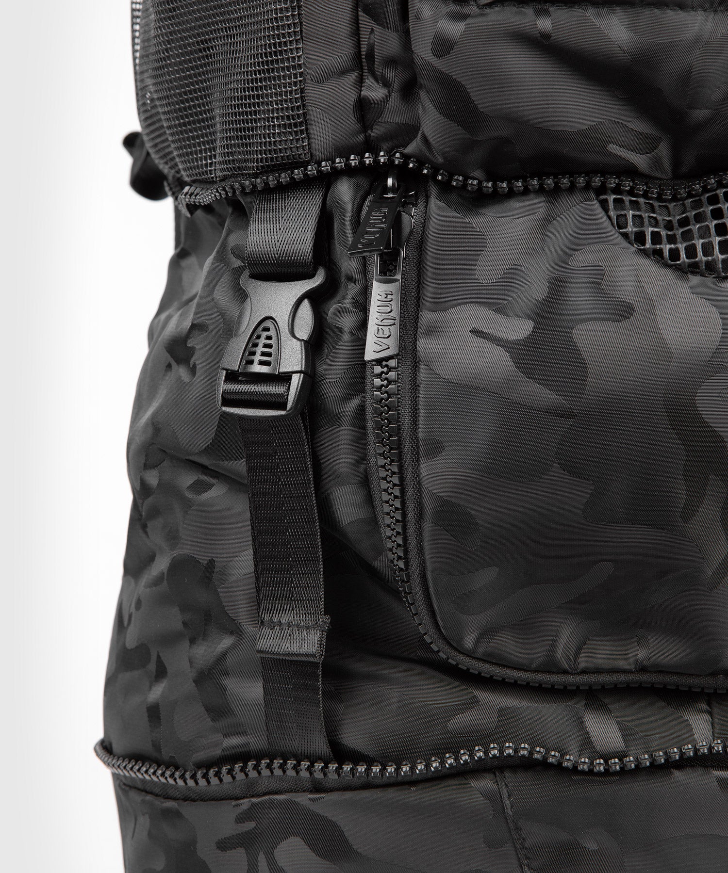 Sac à Dos Venum Challenger  Xtrem (50-63L) – Noir/Camo Foncé - Image 7