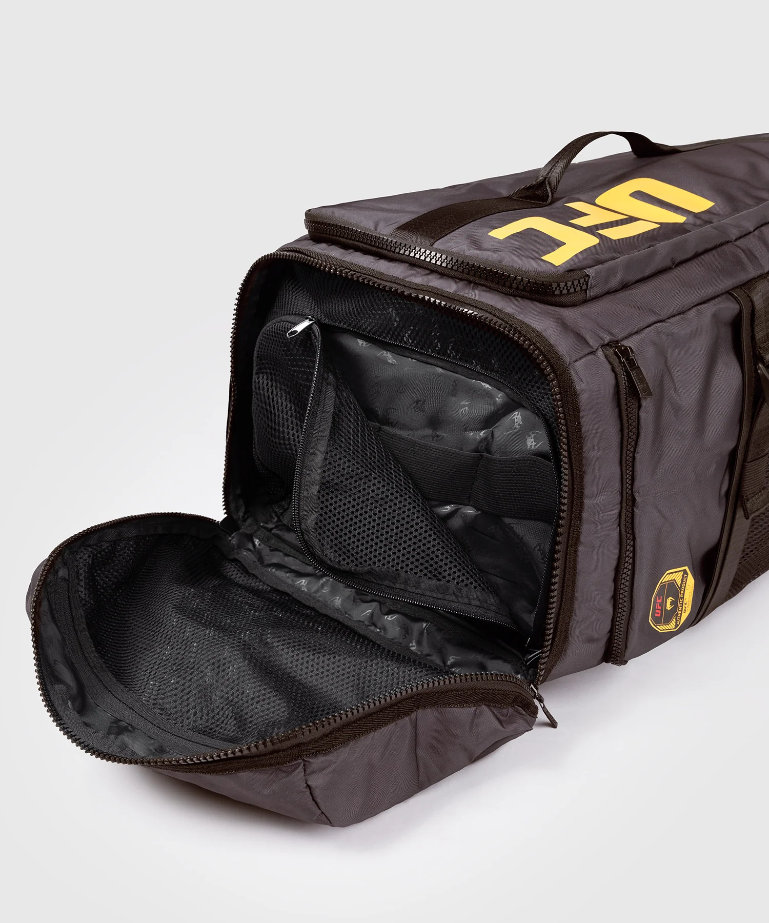 Sac de Sport UFC Fusion by Venum Fight Week - Marron Terrestre - Image 8