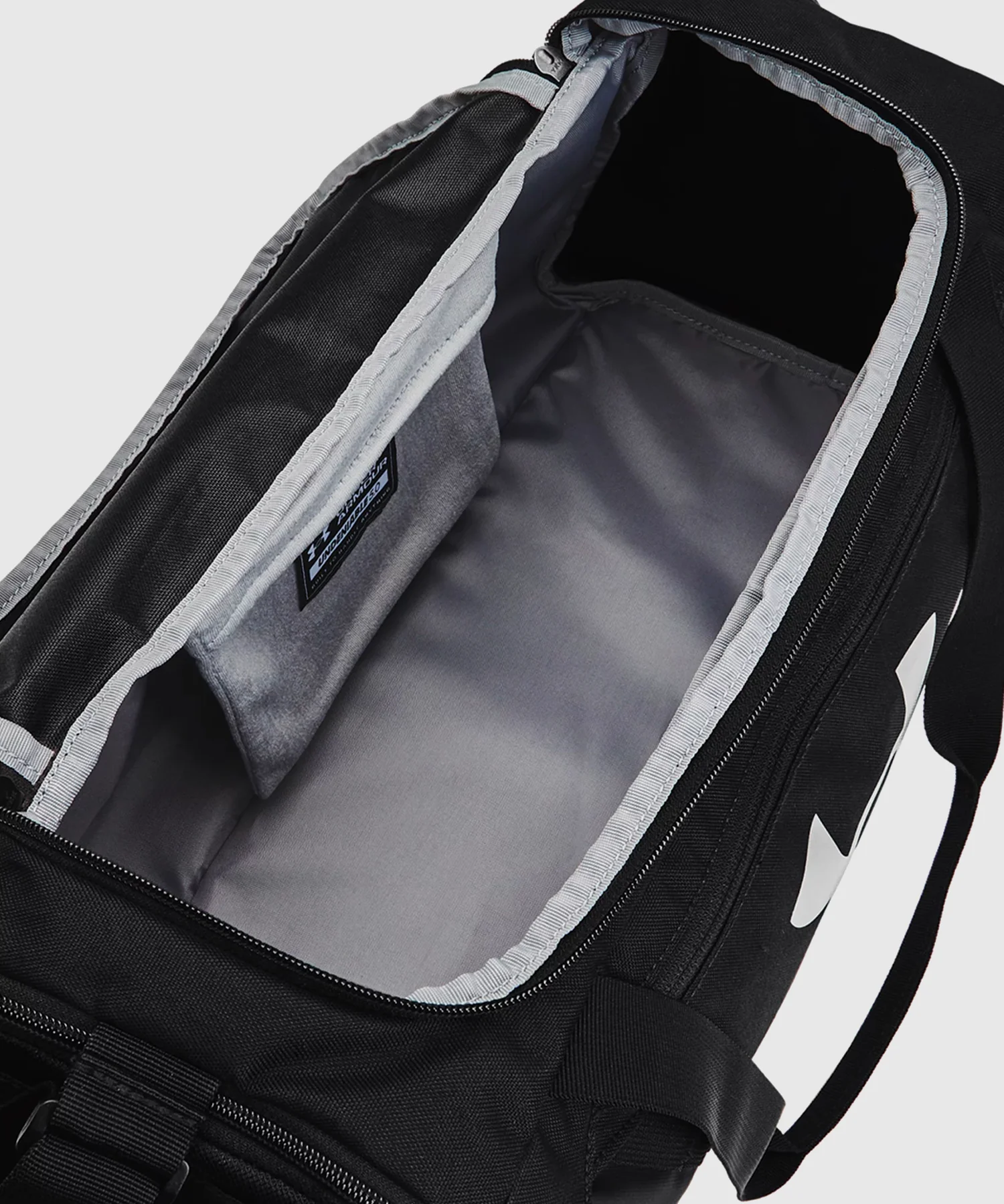 Sac De Sport Under Armour Ua Undeniable 5.0 - Noir/Blanc - Image 4