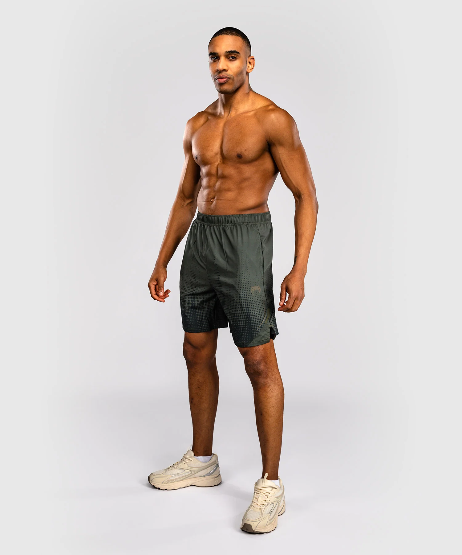 Short d’Entraînement Venum Stealth – Kaki/Vert Foncé - Image 2