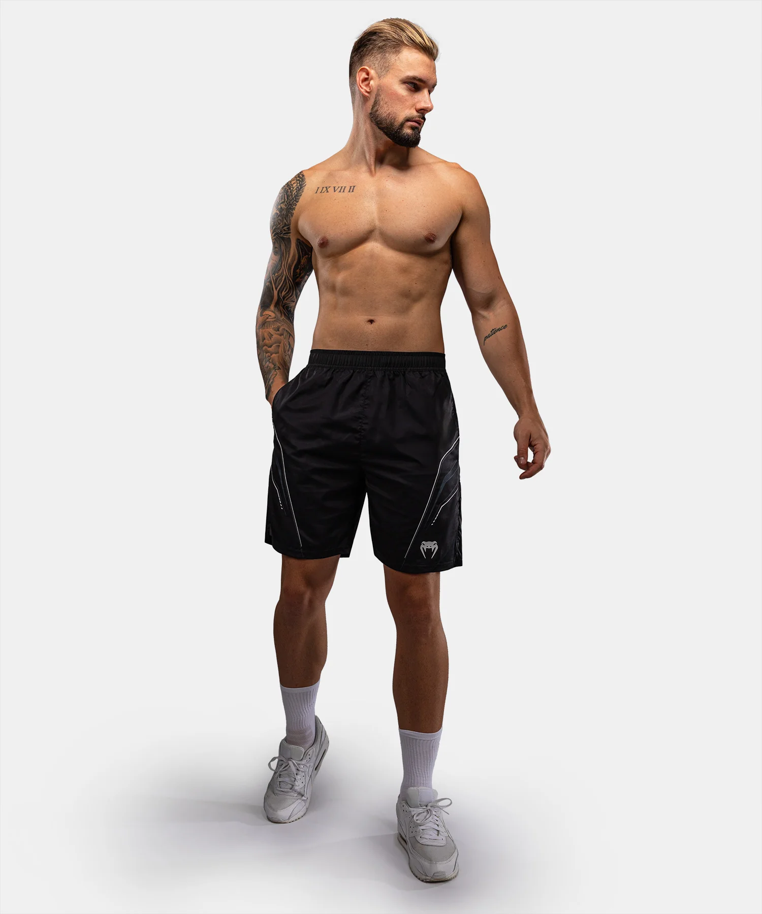 Short d’Entraînement Venum Streamline – Noir/Blanc - Image 2