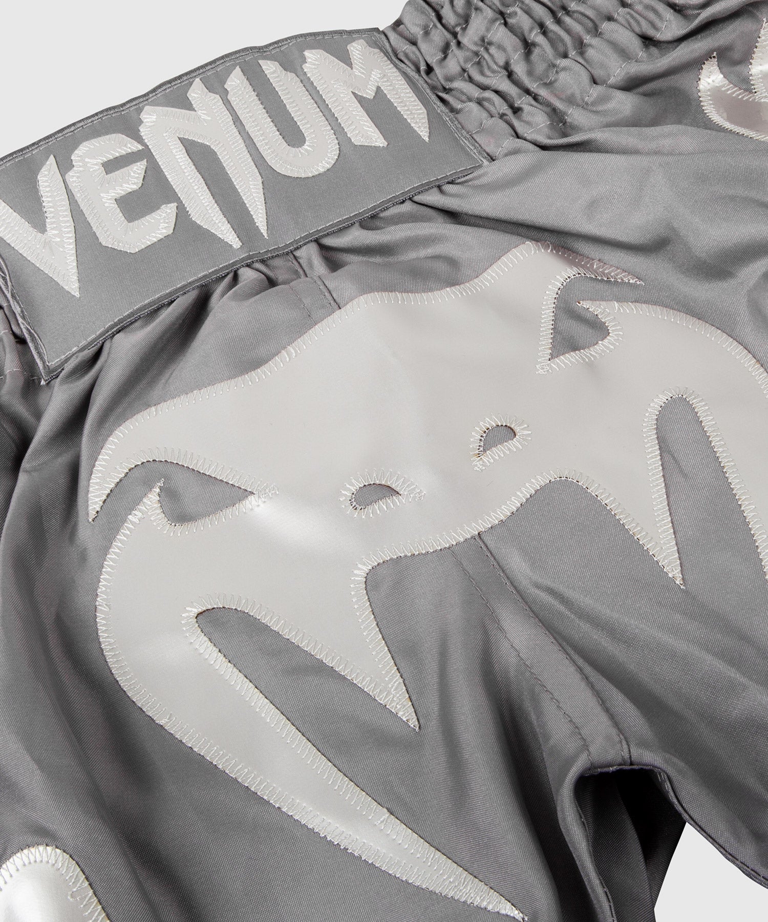 Short de boxe thaï Venum Bangkok Inferno - Gris - Image 3