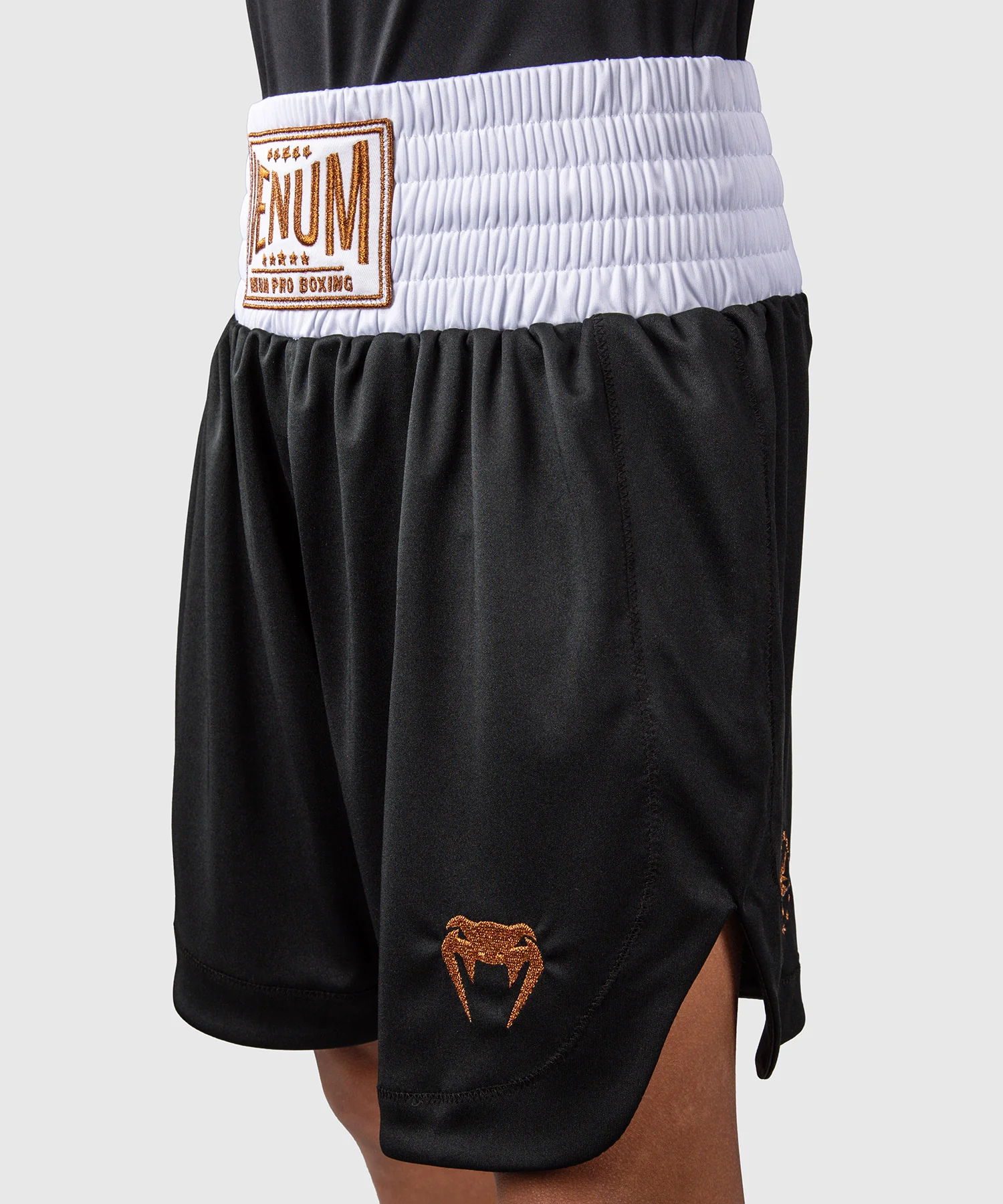 Short de Boxe Venum Classic Pour Enfants – Noir/Or - Image 5