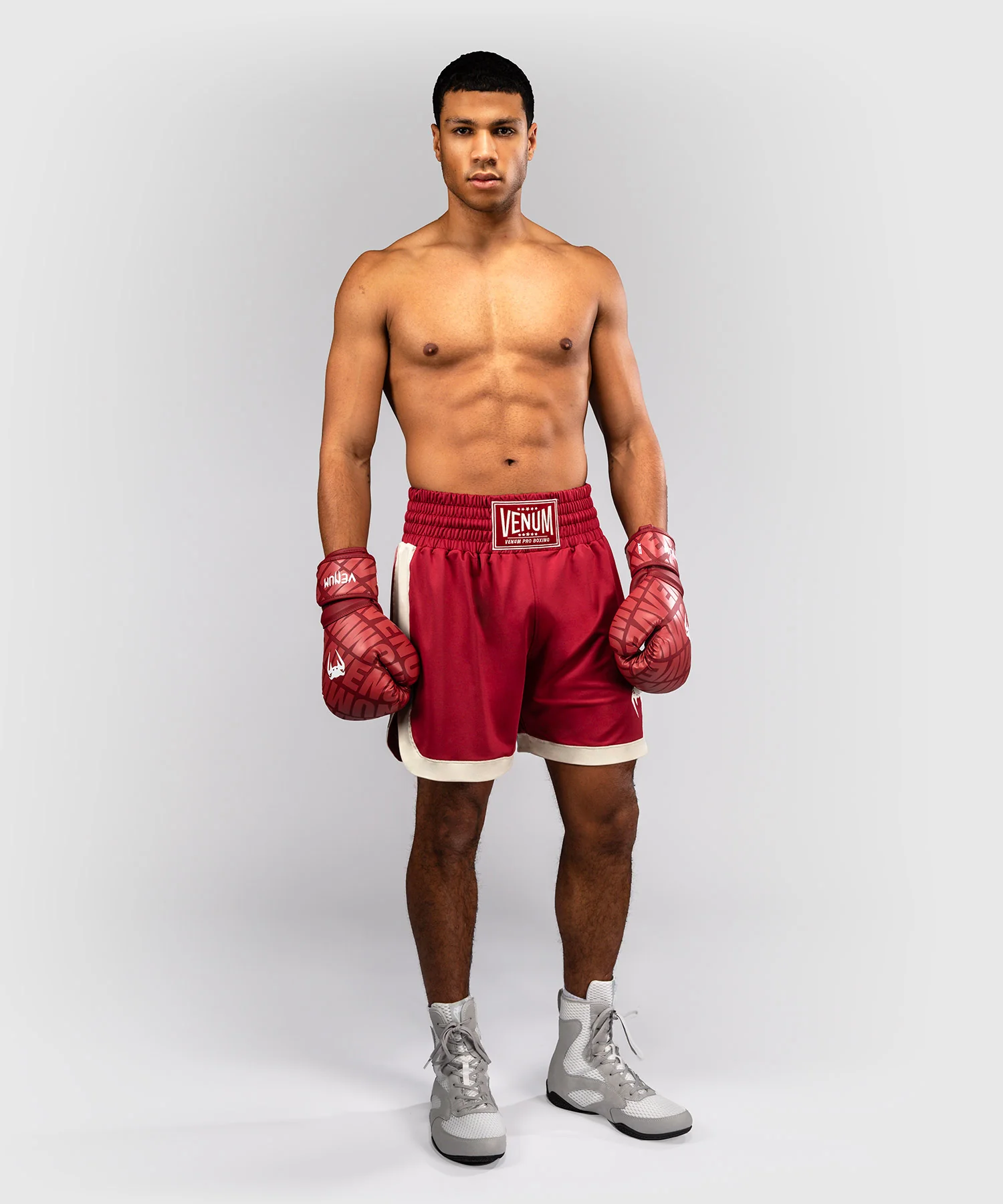 Short de boxe Venum Classic – Rouge Rubis/Ivoire - Image 6