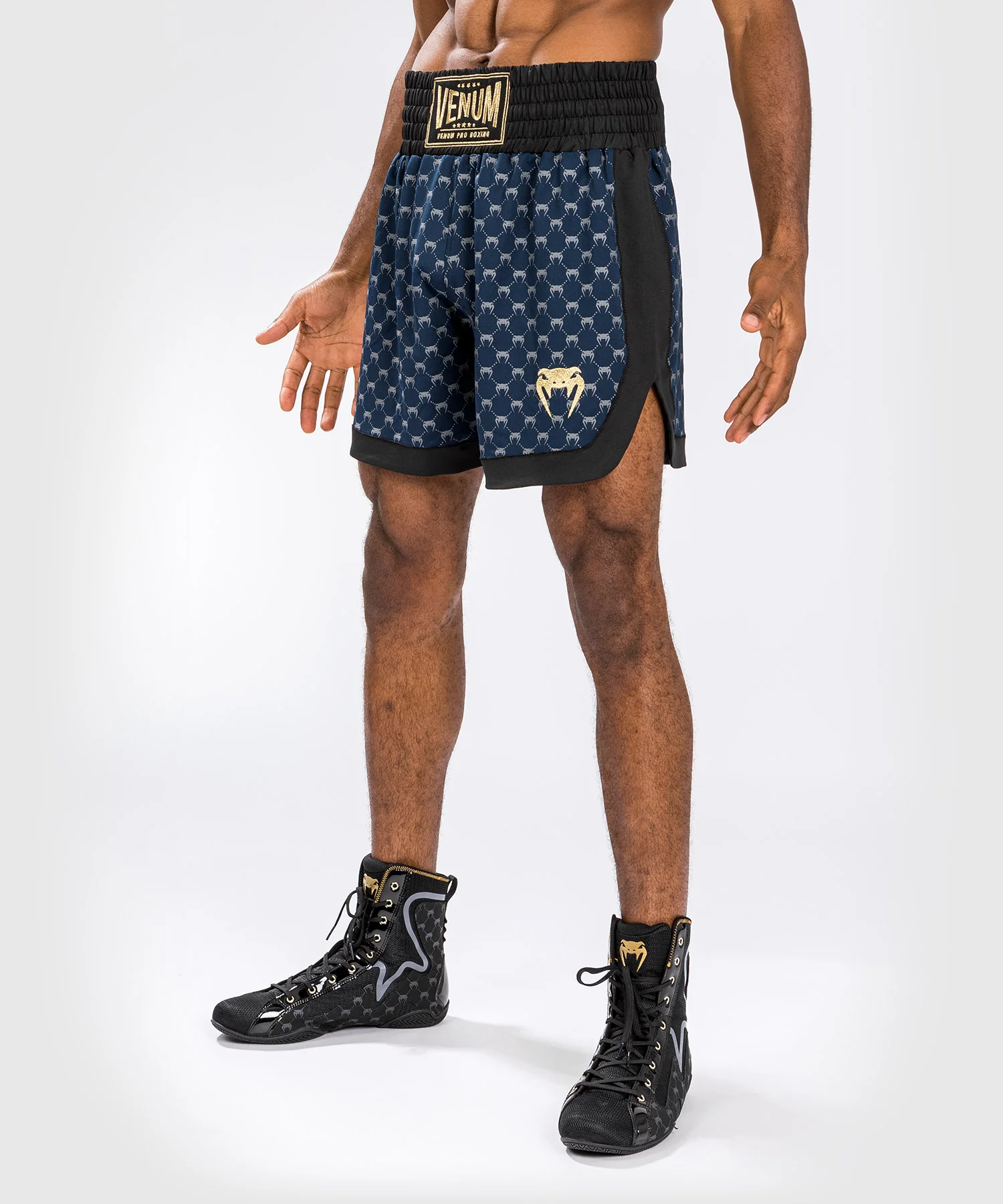 Short de Boxe Venum Monogram - Noir/Bleu Marine - Image 2