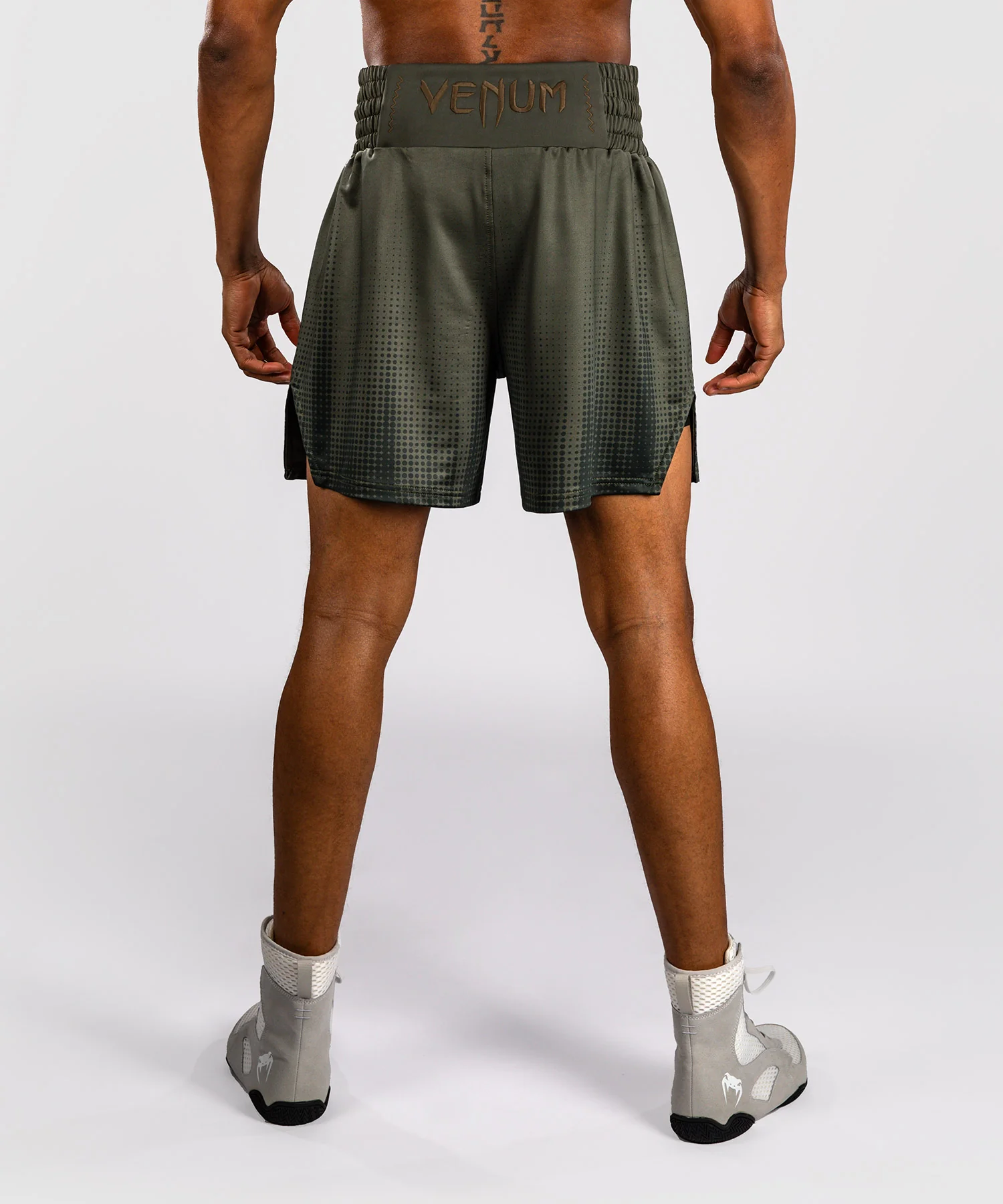 Short de Boxe Venum Stealth – Kaki/Vert Foncé - Image 3