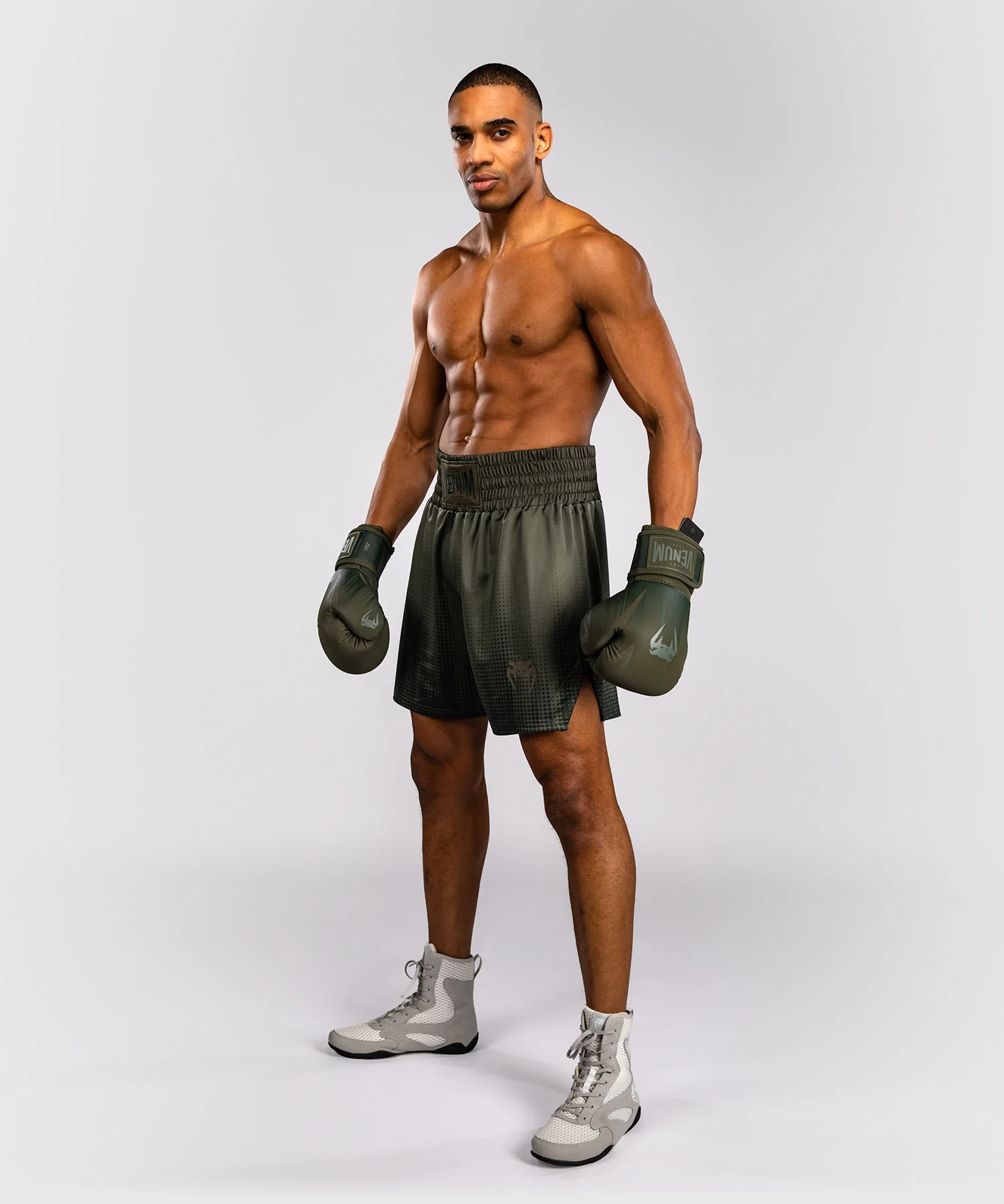 Short de Boxe Venum Stealth – Kaki/Vert Foncé - Image 4