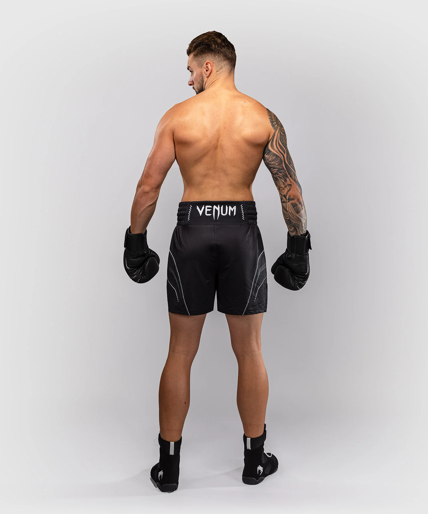 Short de Boxe Venum Streamline – Noir/Blanc - Image 5