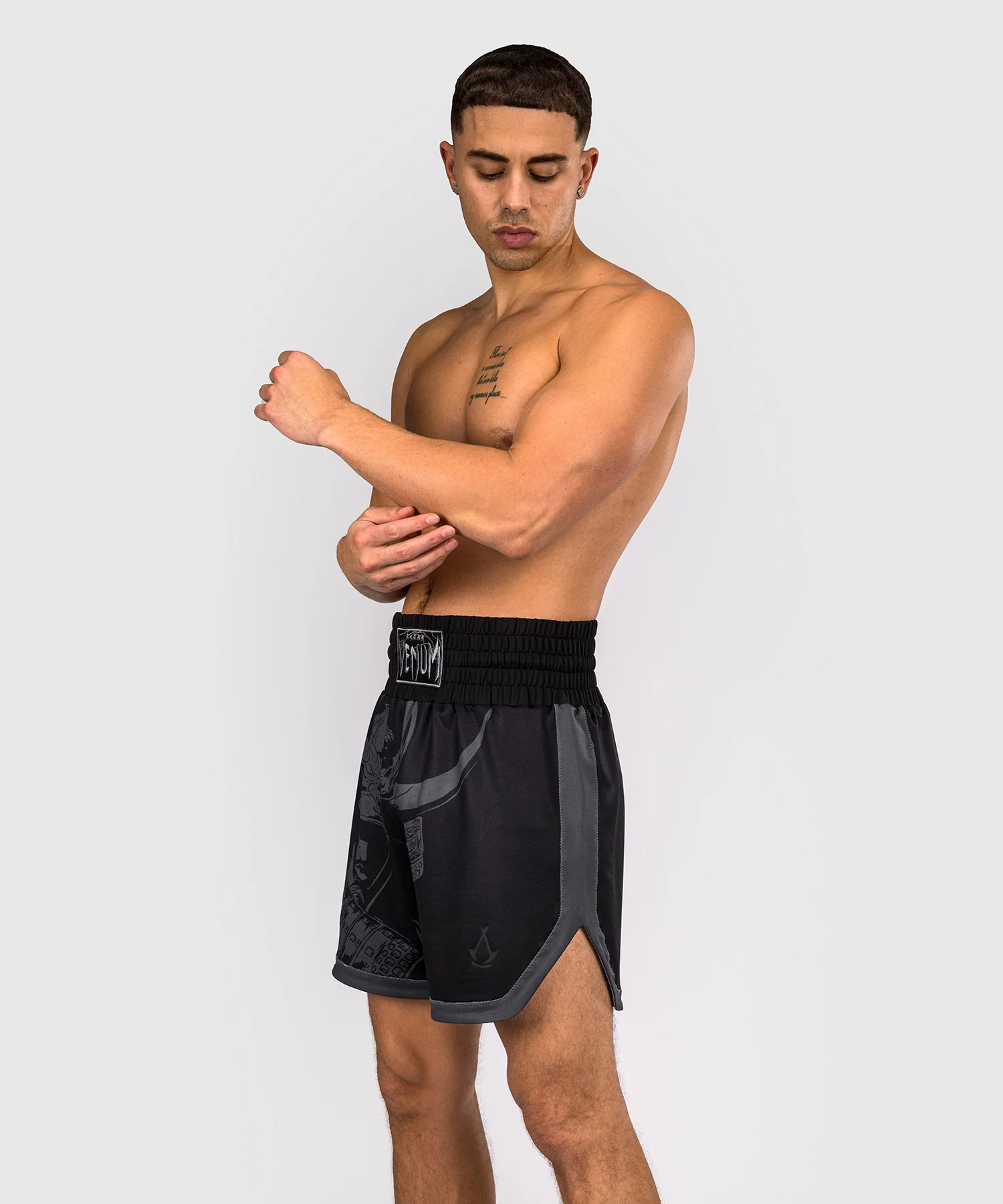 Short de Boxe Venum x Assassin's Creed Shadows - Noir - Image 7