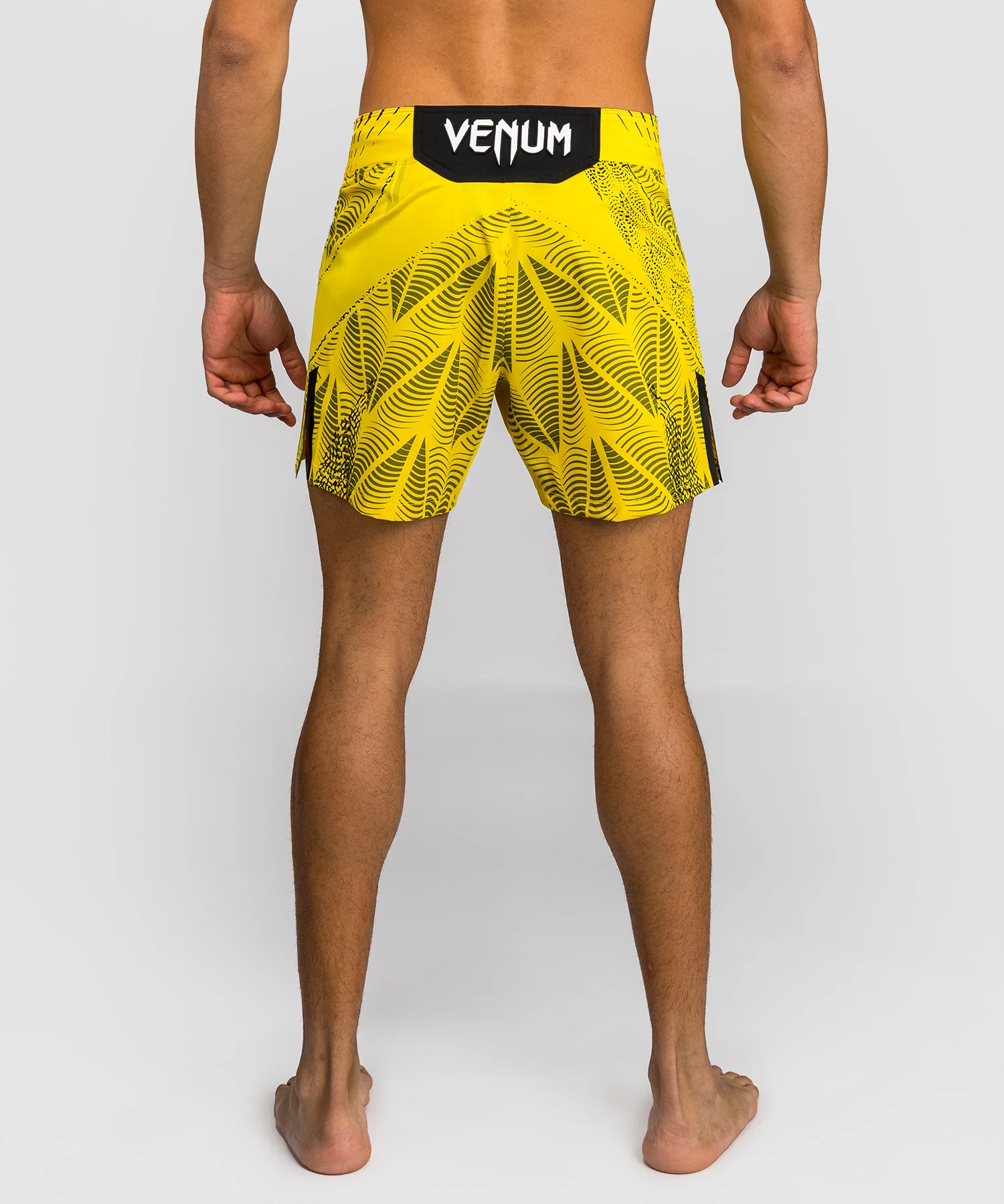 Short de combat coupe courte Homme UFC Zenith by Venum Authentic Fight Night - Jaune - Image 4