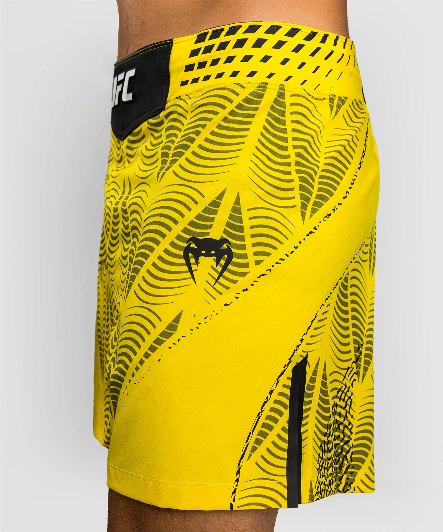 Short de combat coupe courte Homme UFC Zenith by Venum Authentic Fight Night - Jaune - Image 7