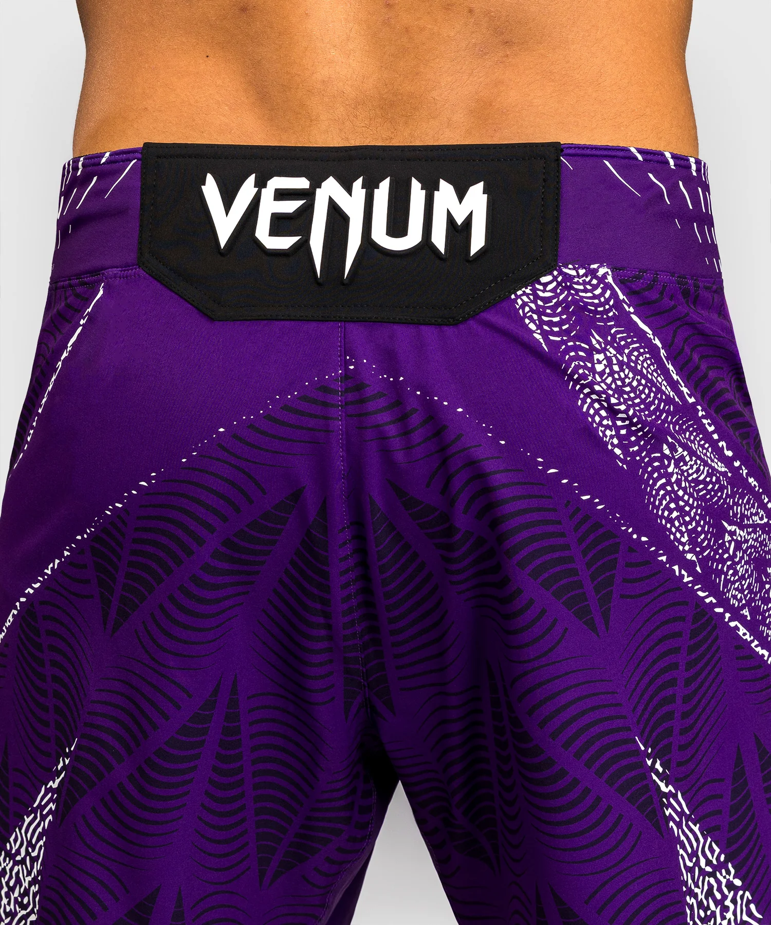 Short de combat coupe courte Homme UFC Zenith by Venum Authentic Fight Night - Violet - Image 8
