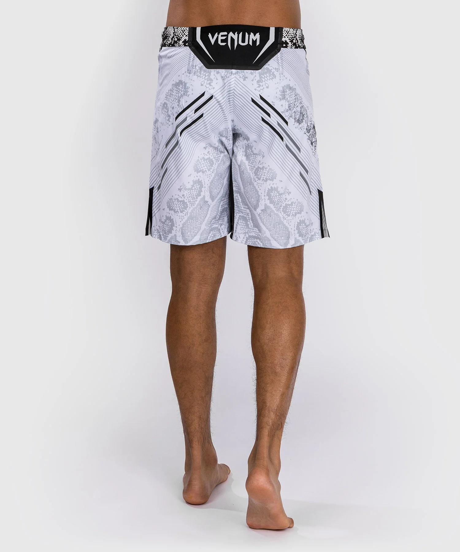 Shorts de combat Coupe longue pour Hommes UFC Adrenaline by Venum Authentic Fight Night - Blanc - Image 3