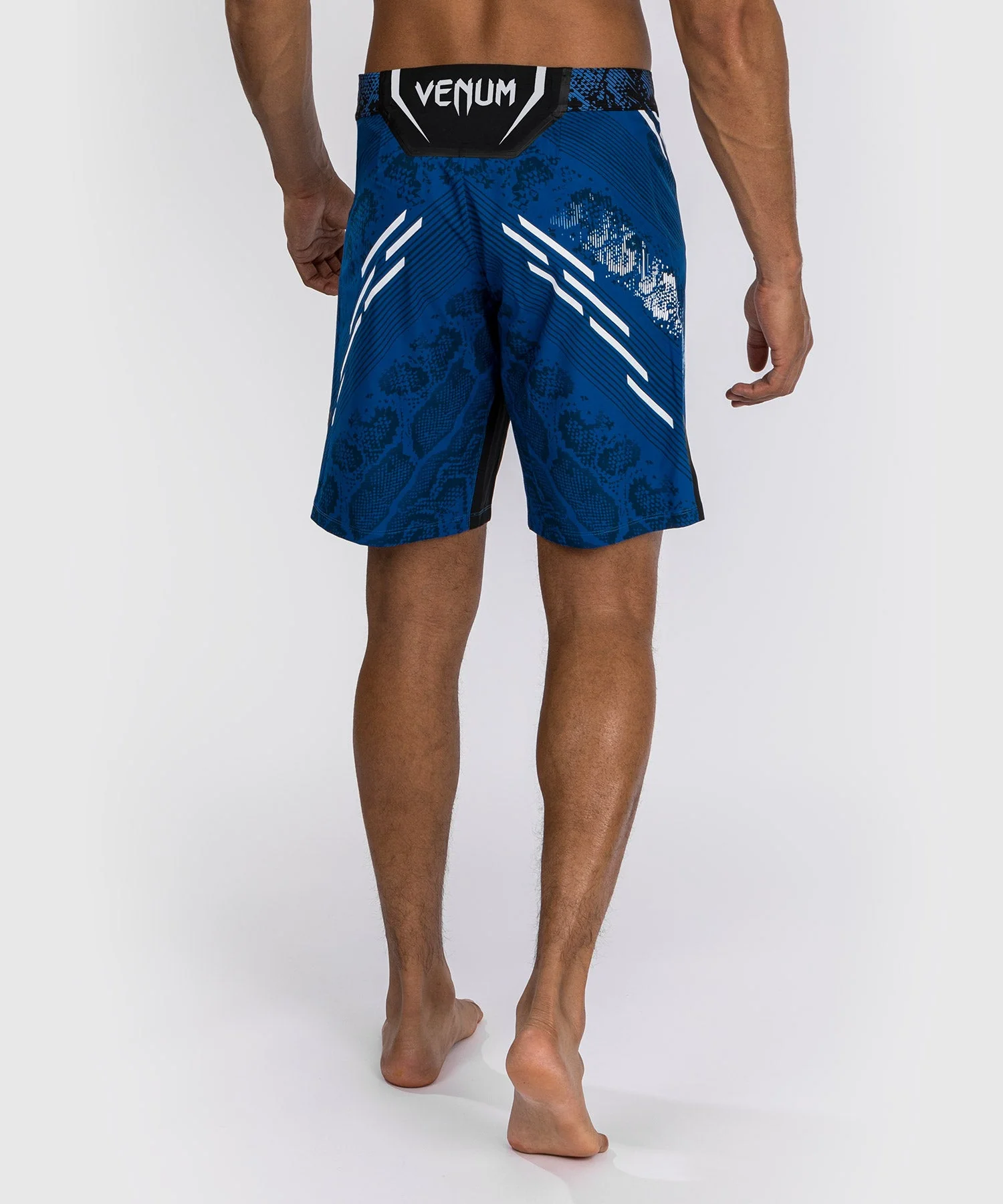 Shorts de combat Coupe longue pour Hommes UFC Adrenaline by Venum Authentic Fight Night - Bleu - Image 3