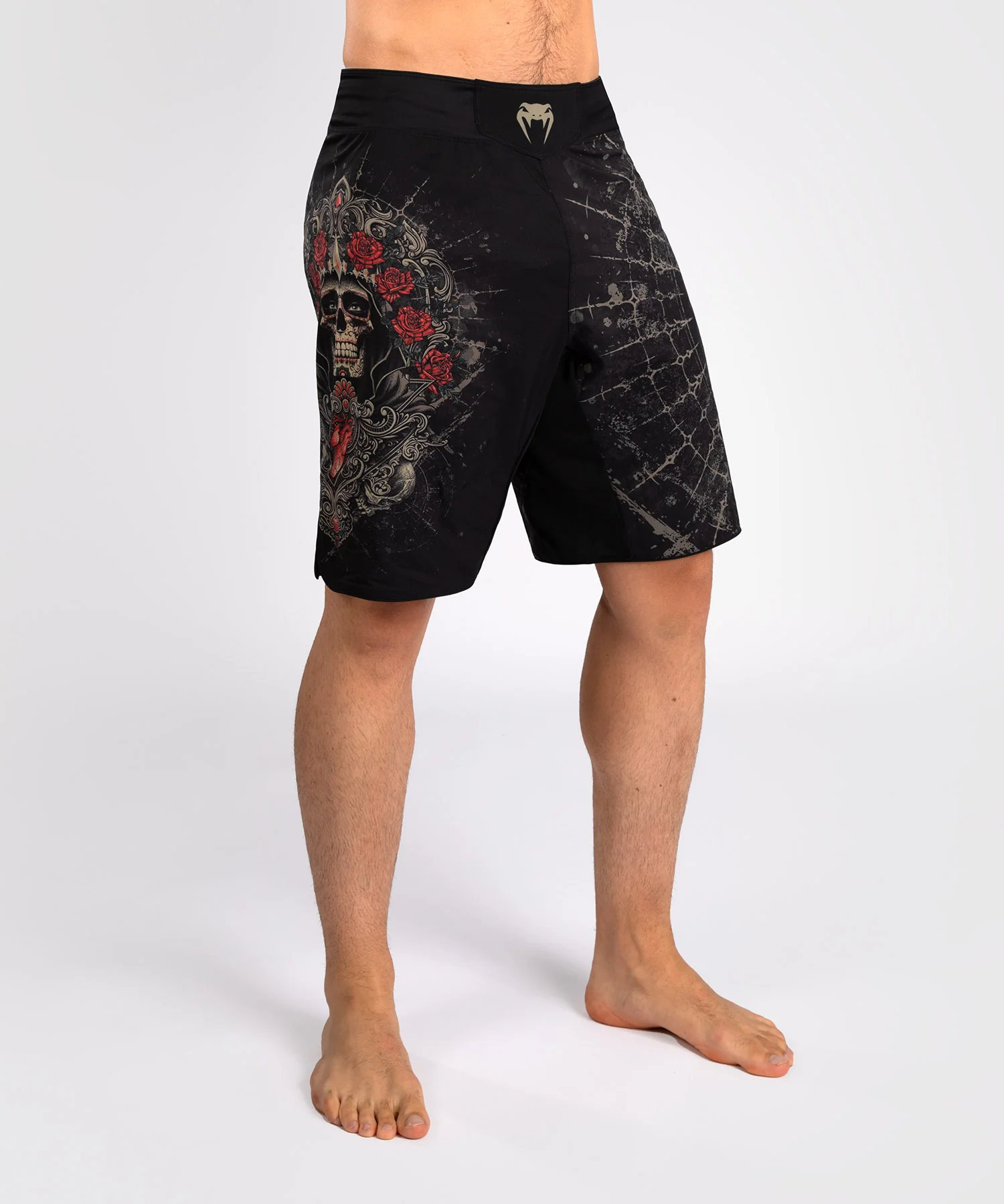 Short de Combat pour Hommes Venum Santa Muerte 5.0 - Noir Profond/Or - Image 3