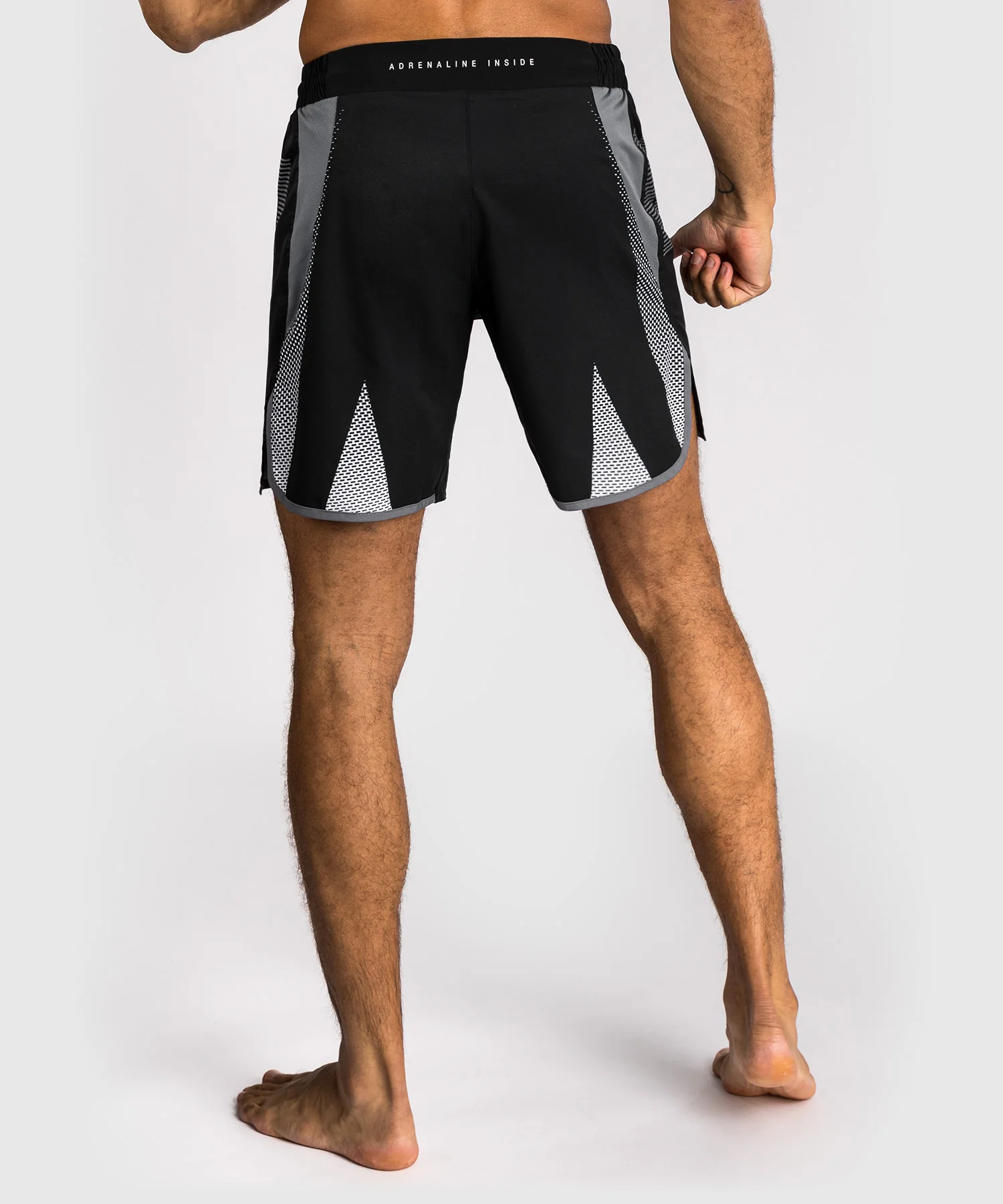 Short de Combat Venum Adrenaline – Noir/Gris Argenté - Image 2