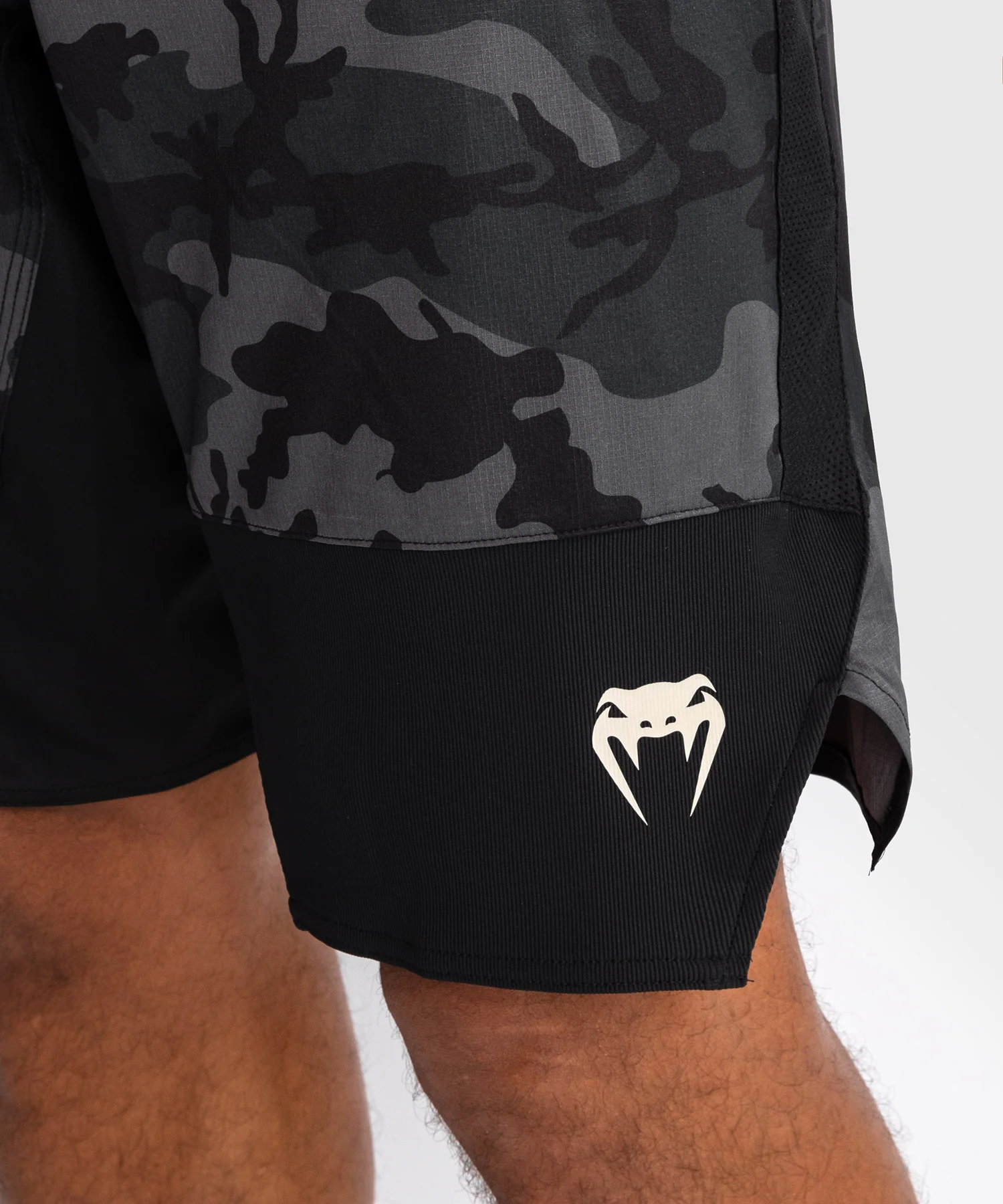 Short de Combat Venum G-Fit Air pour Hommes - Camo Urban - Image 4