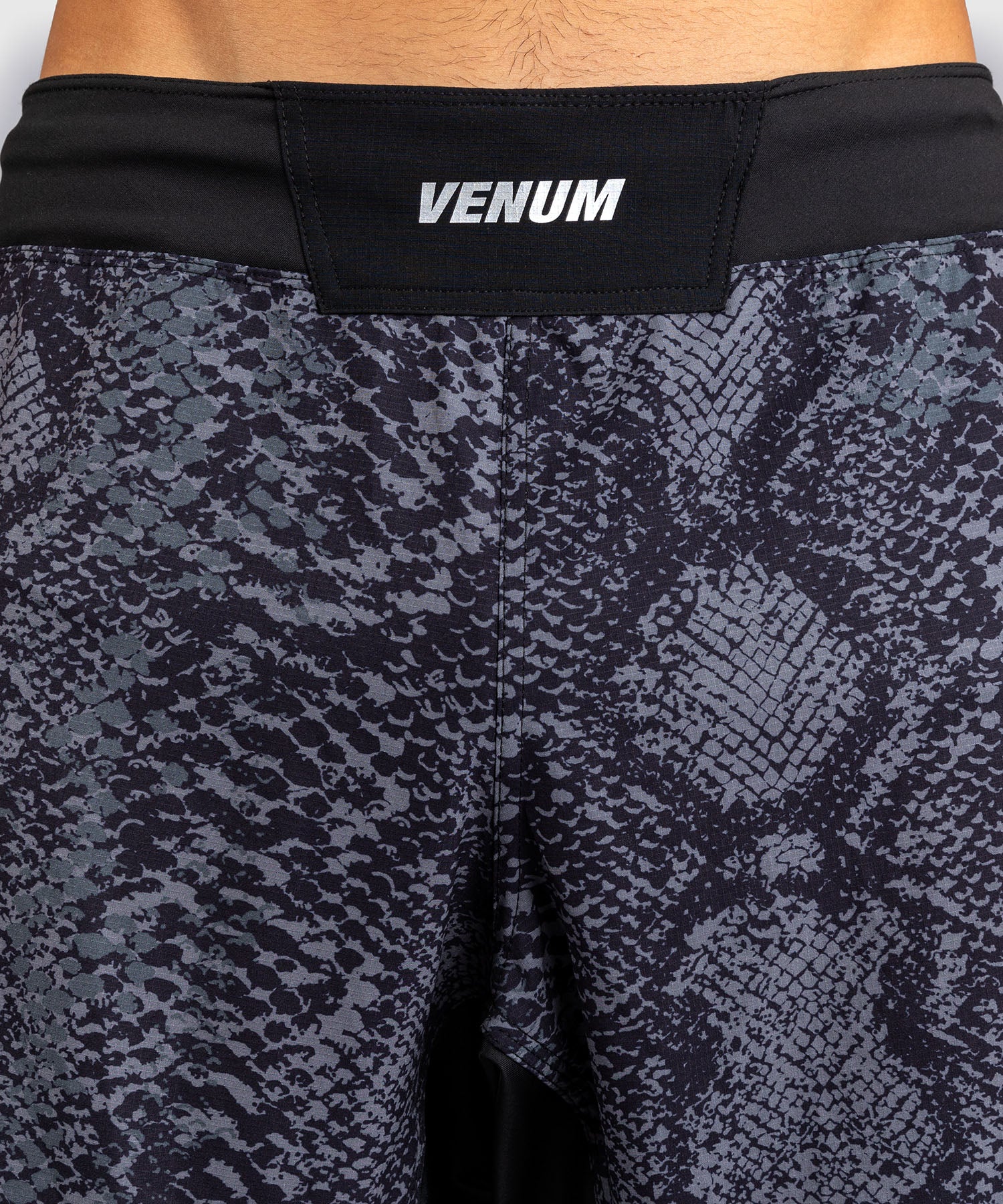 Short de Combat Venum G-Fit Scales – Noir/Gris Charbon - Image 4