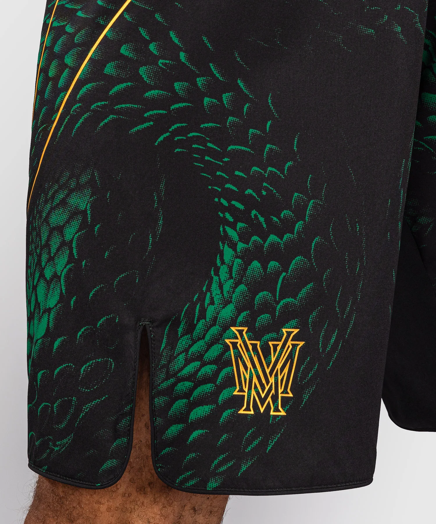 Short de Combat Venum Matupa - Noir/Vert/Or - Image 4