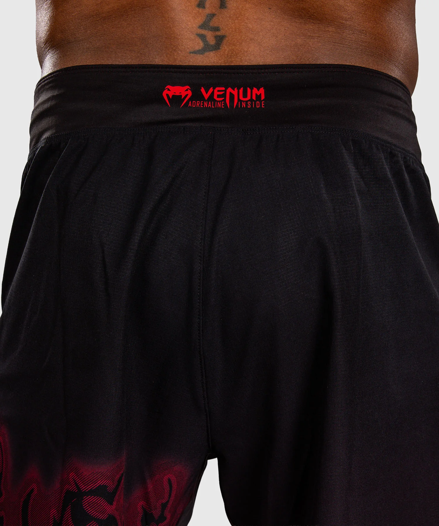 Short de Combat Venum Spectre – Noir/Rouge - Image 7