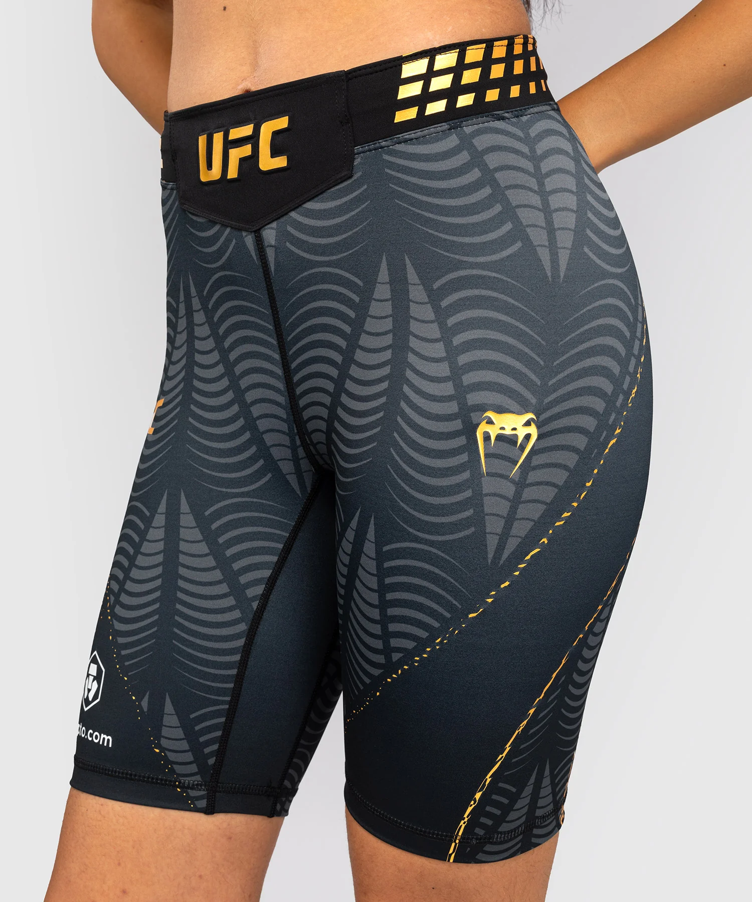 Short de compression coupe longue Femme UFC Zenith by Venum Authentic Fight Night - Champion - Image 5
