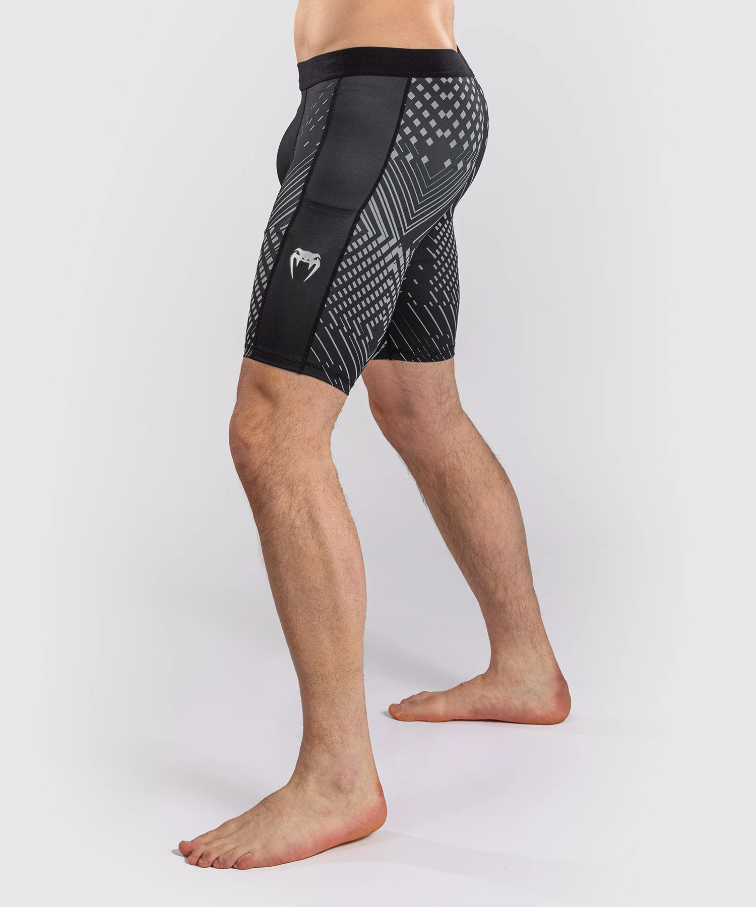 Short de Compression Venum Midnight Fury – Noir/Gris/Argent - Image 4